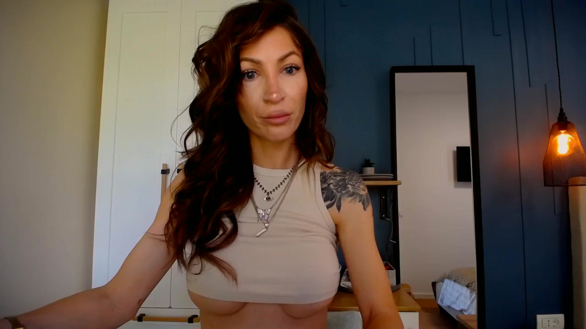 Gallery image thumbnail from Kaylicious's myfreecams stream on, 06/06/2024, 07:32 image 10 of 20