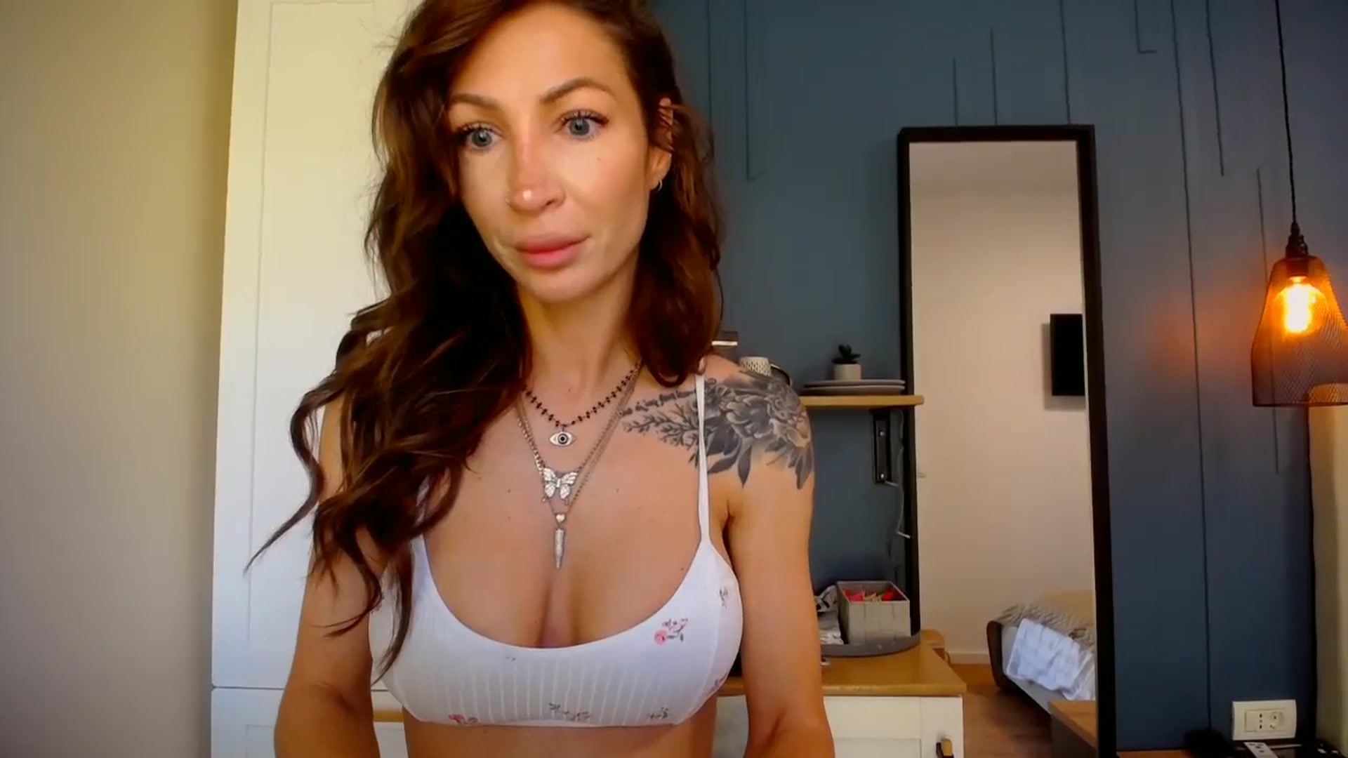 Gallery image thumbnail from Kaylicious's myfreecams stream on, 06/06/2024, 08:21 image 20 of 20
