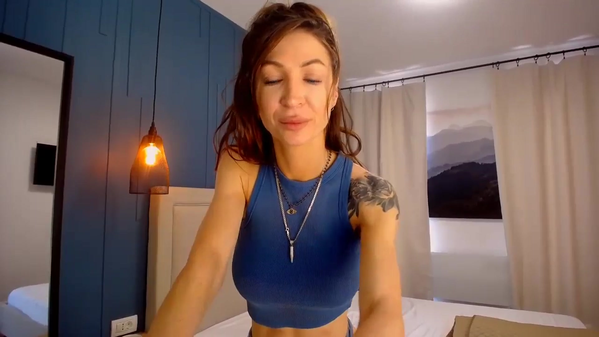 Gallery image thumbnail from Kaylicious's myfreecams stream on, 06/12/2024, 10:28 image 10 of 20