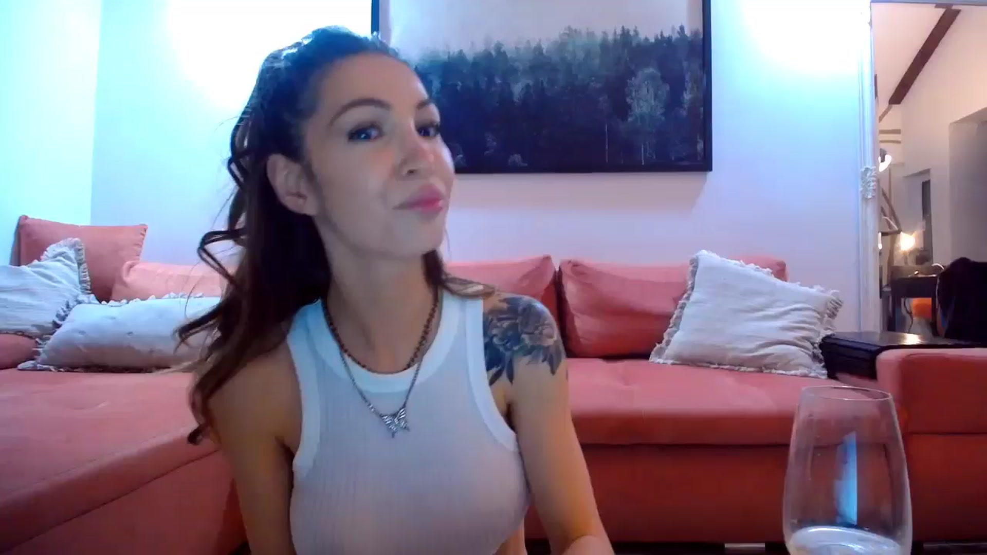 Gallery image thumbnail from Kaylicious's myfreecams stream on, 11/21/2024, 18:05 image 11 of 20