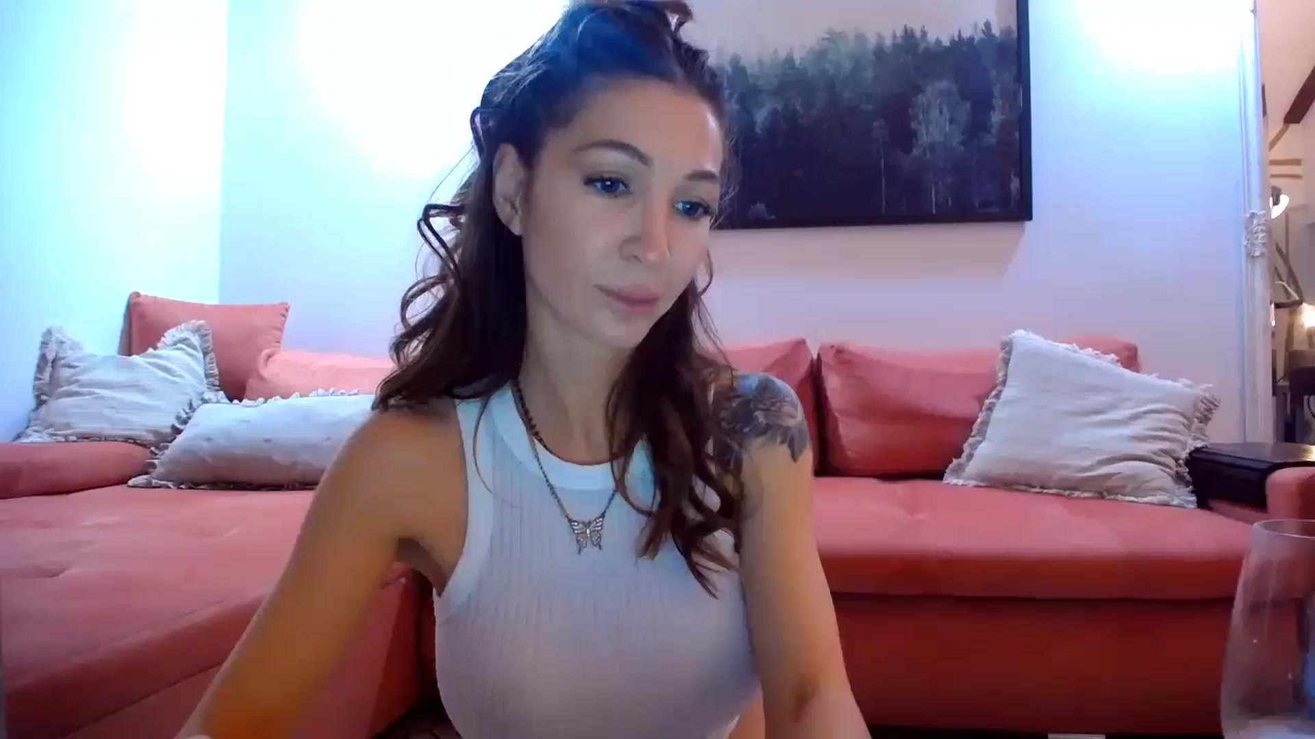 Gallery image thumbnail from Kaylicious's myfreecams stream on, 11/21/2024, 18:05 image 15 of 20