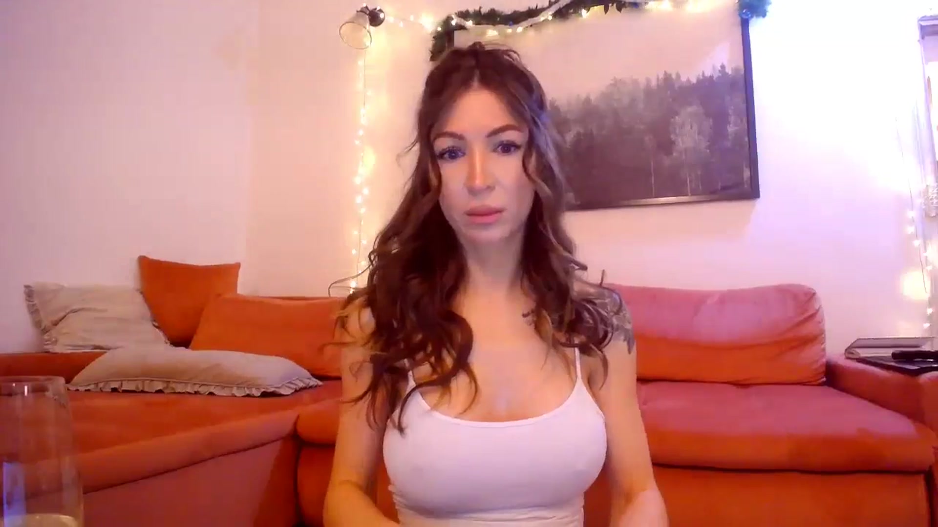 Gallery image thumbnail from Kaylicious's myfreecams stream on, 12/29/2024, 17:00 image 4 of 20