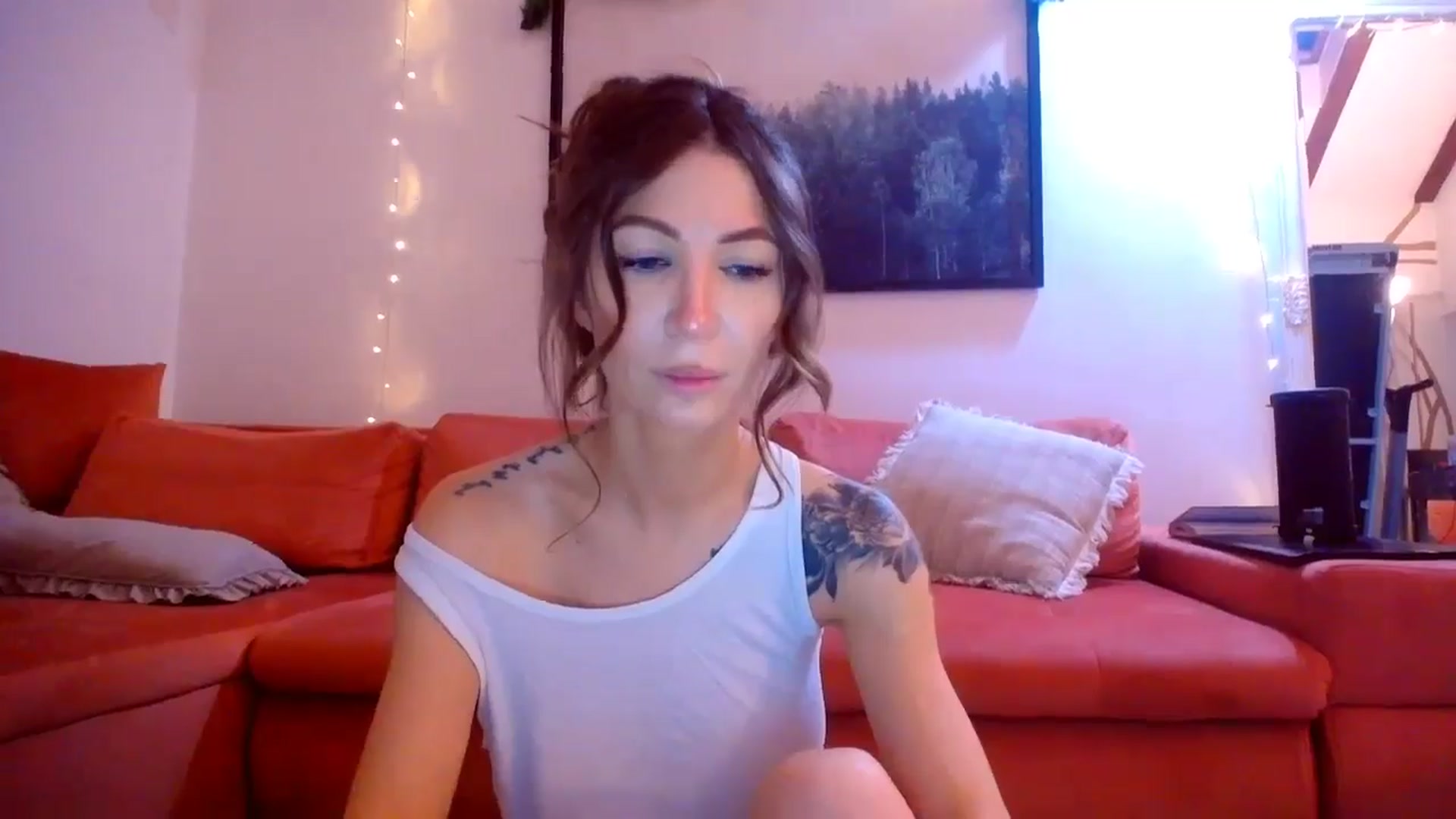Gallery image thumbnail from Kaylicious's myfreecams stream on, 12/29/2024, 20:59 image 18 of 20