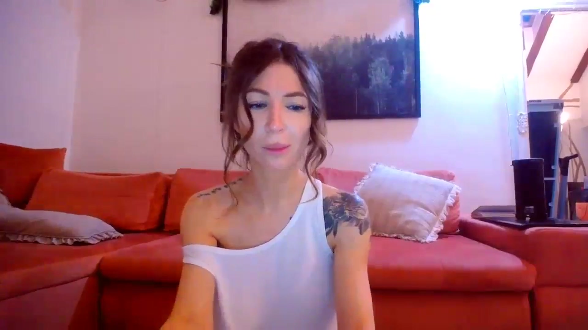 Gallery image thumbnail from Kaylicious's myfreecams stream on, 12/29/2024, 22:35 image 12 of 20