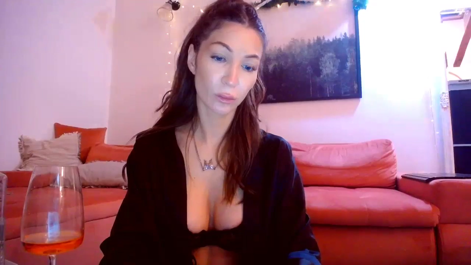 Gallery image thumbnail from Kaylicious's myfreecams stream on, 01/02/2025, 21:36 image 19 of 20