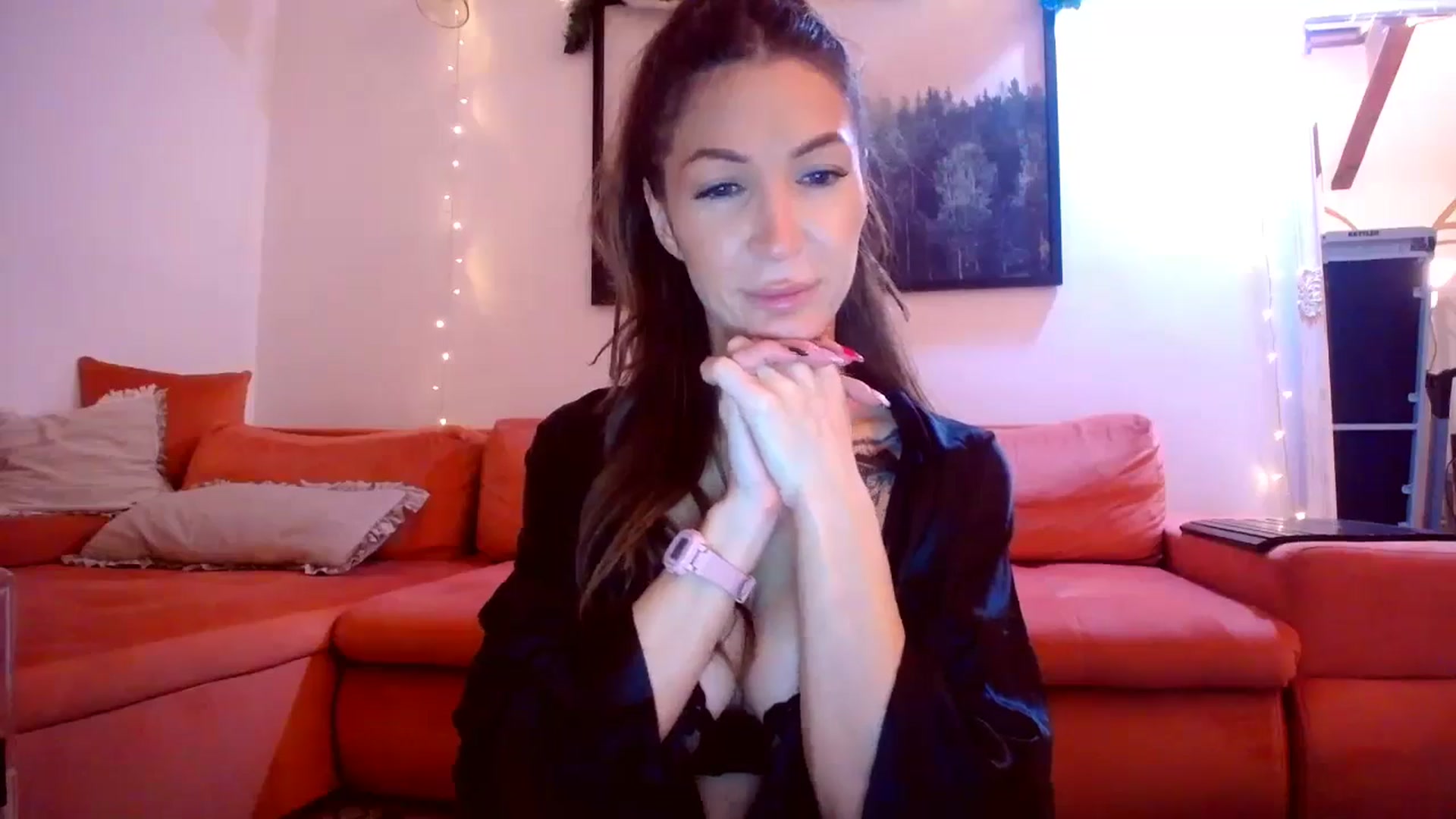 Gallery image thumbnail from Kaylicious's myfreecams stream on, 01/02/2025, 22:50 image 3 of 20