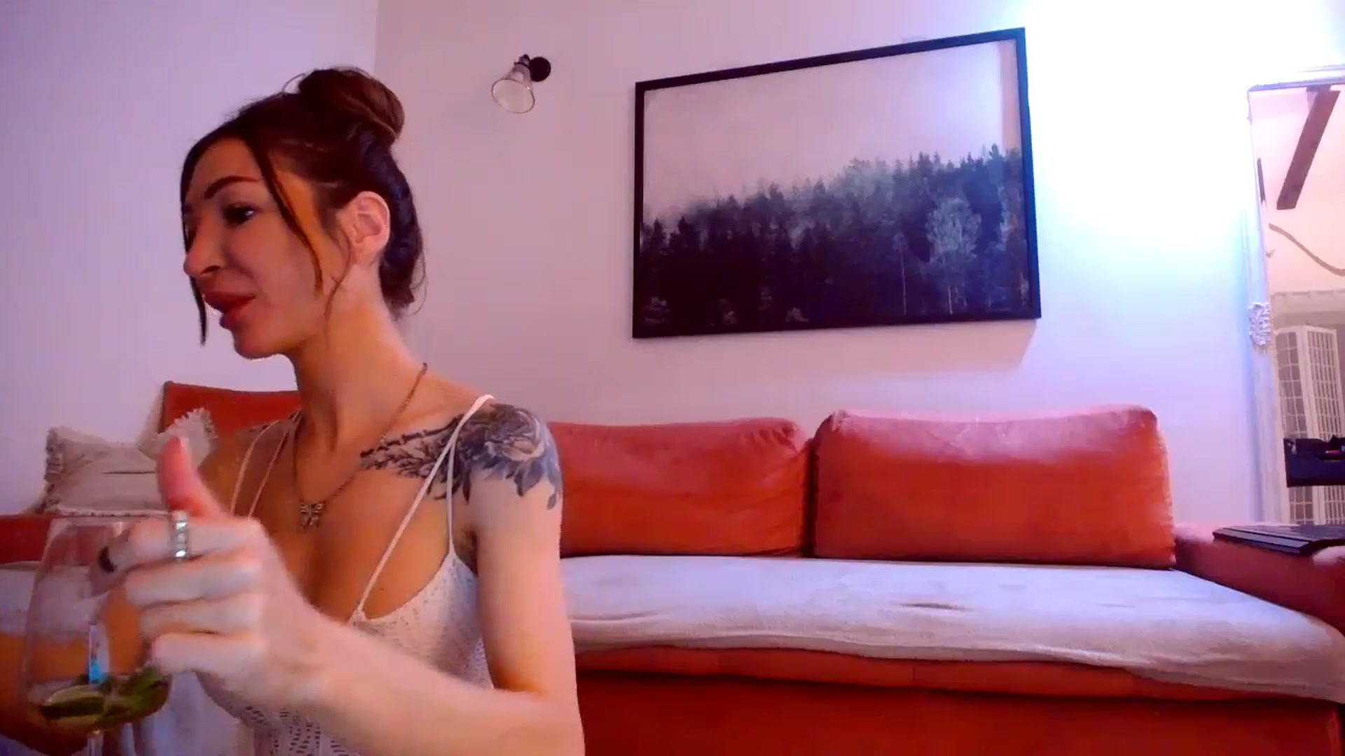 Gallery image thumbnail from Kaylicious's myfreecams stream on, 01/11/2025, 17:15 image 13 of 20