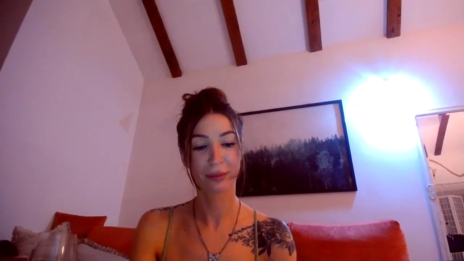 Gallery image thumbnail from Kaylicious's myfreecams stream on, 01/11/2025, 19:04 image 19 of 20
