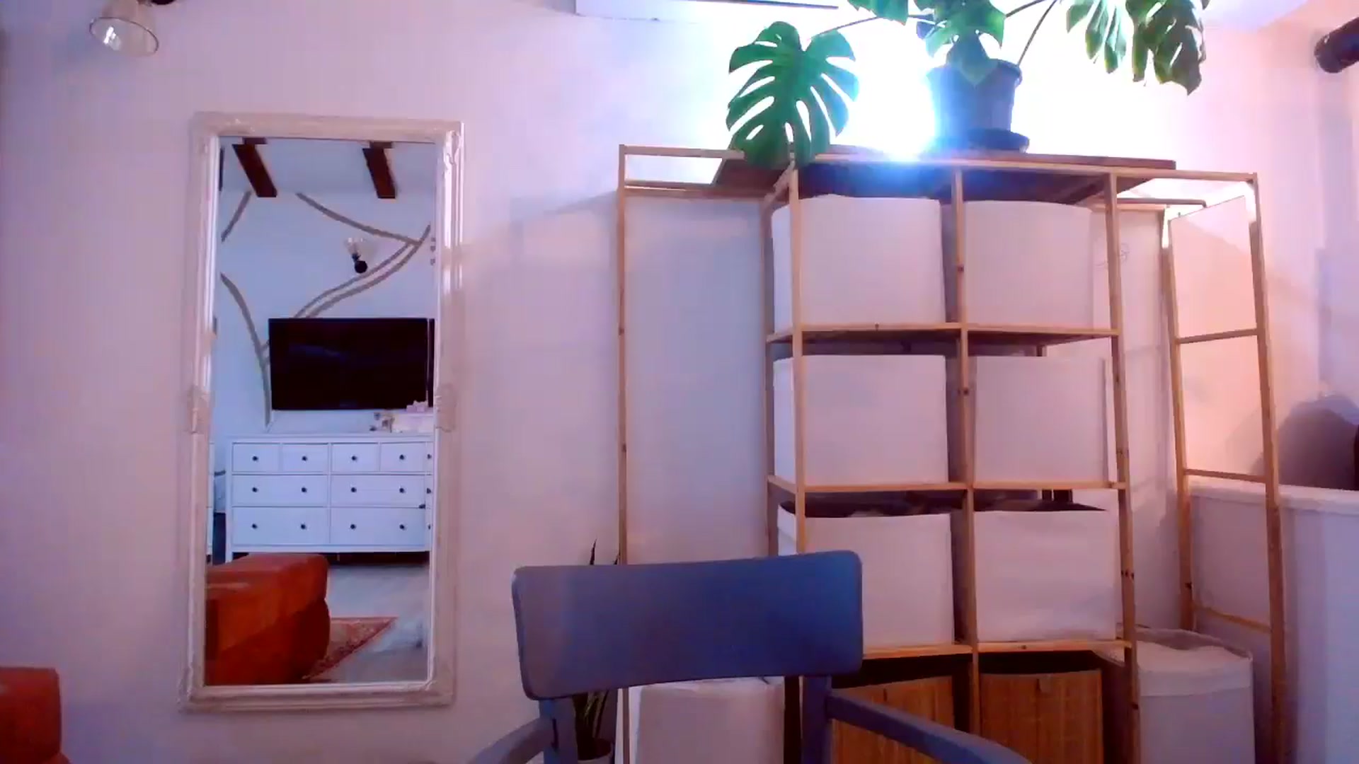 Gallery image thumbnail from Kaylicious's myfreecams stream on, 01/17/2025, 19:07 image 8 of 20