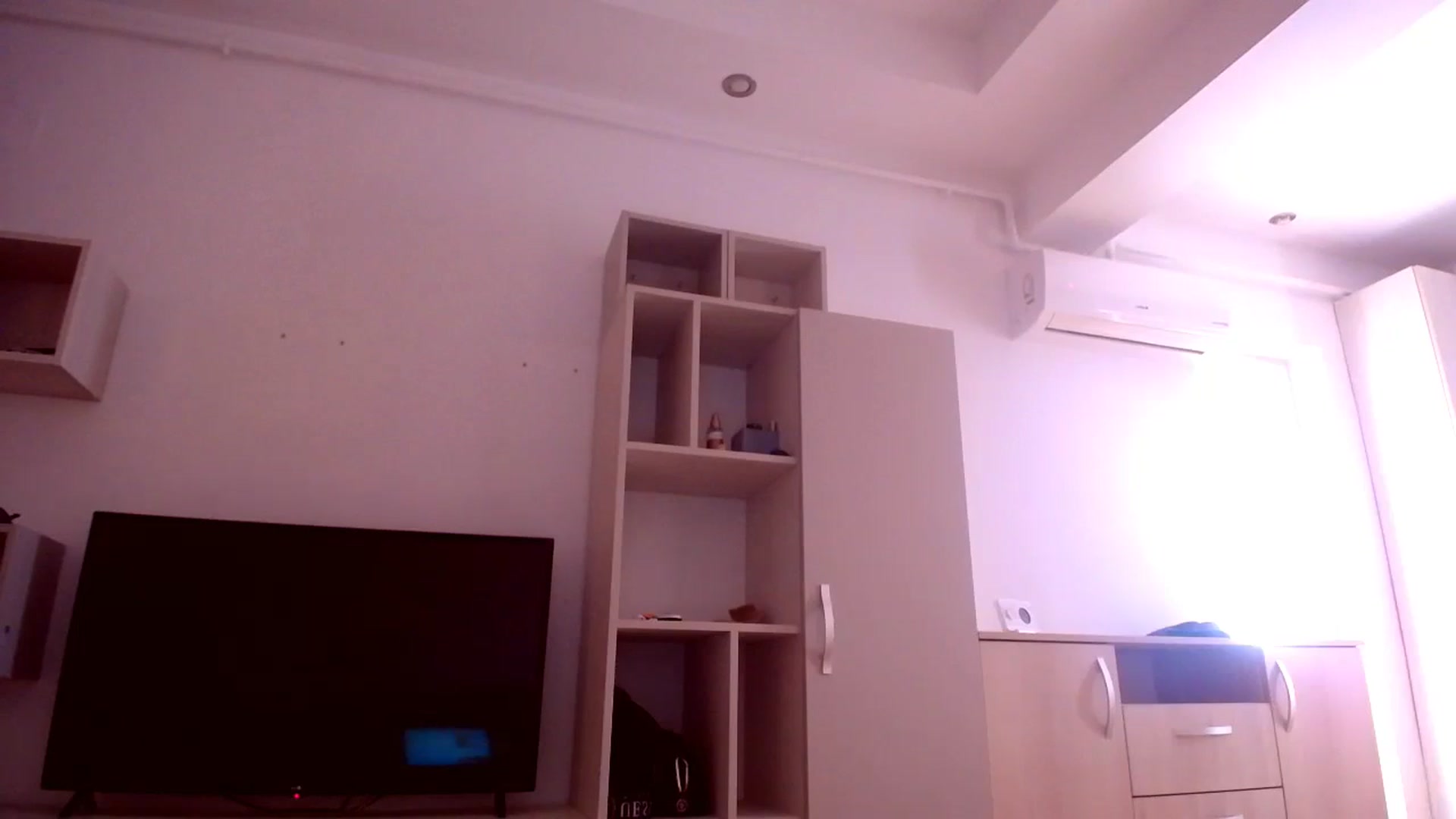 Gallery image thumbnail from Kaylicious's myfreecams stream on, 05/10/2025, 15:41 image 10 of 20