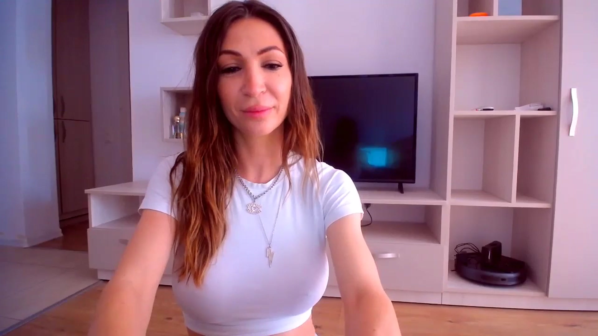 Gallery image thumbnail from Kaylicious's myfreecams stream on, 05/31/2025, 16:07 image 4 of 20
