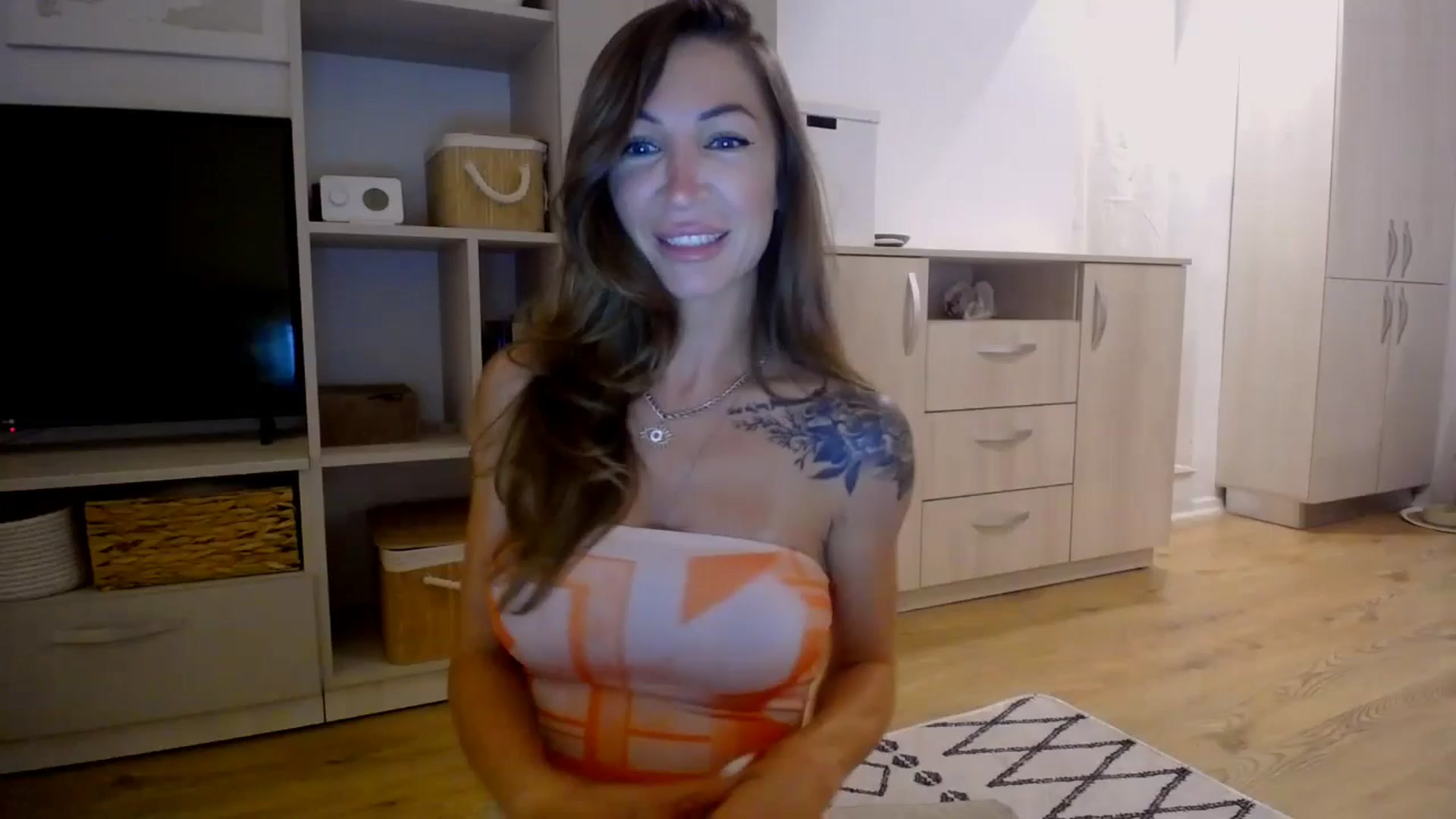 Gallery image thumbnail from Kaylicious's myfreecams stream on, 08/24/2025, 20:18 image 4 of 20