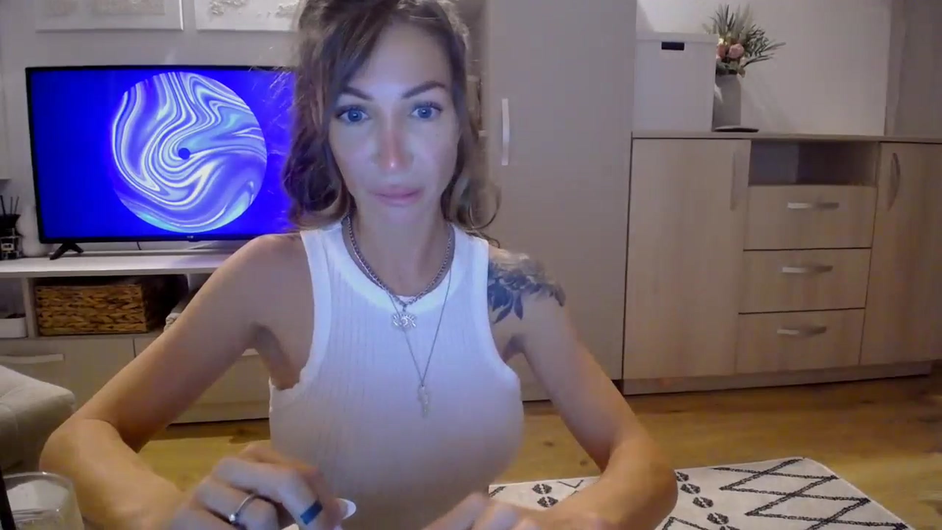 Gallery image thumbnail from Kaylicious's myfreecams stream on, 08/29/2025, 20:06 image 4 of 20