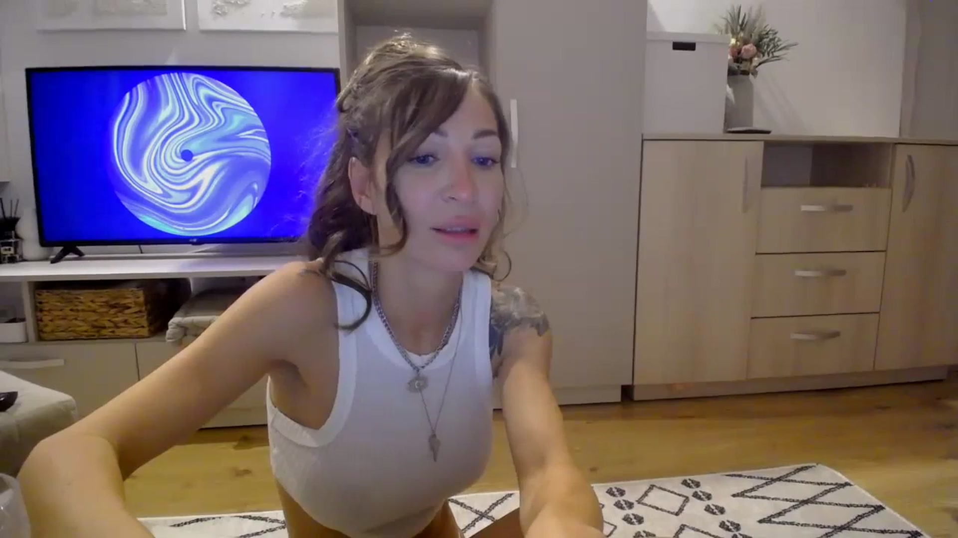 Gallery image thumbnail from Kaylicious's myfreecams stream on, 08/29/2025, 20:06 image 20 of 20