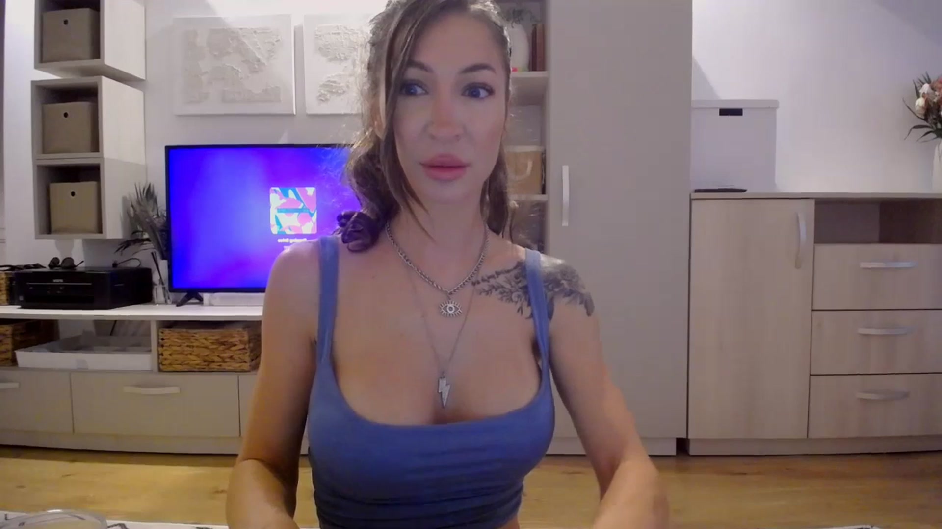 Gallery image thumbnail from Kaylicious's myfreecams stream on, 09/06/2025, 15:33 image 19 of 20