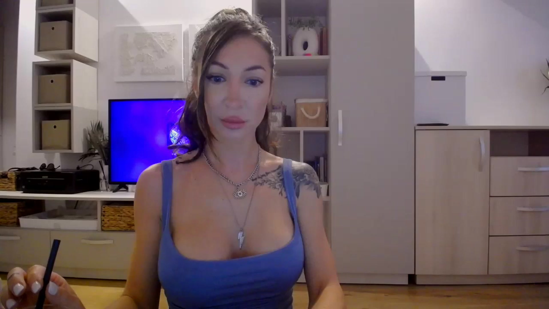 Gallery image thumbnail from Kaylicious's myfreecams stream on, 09/06/2025, 15:33 image 3 of 20