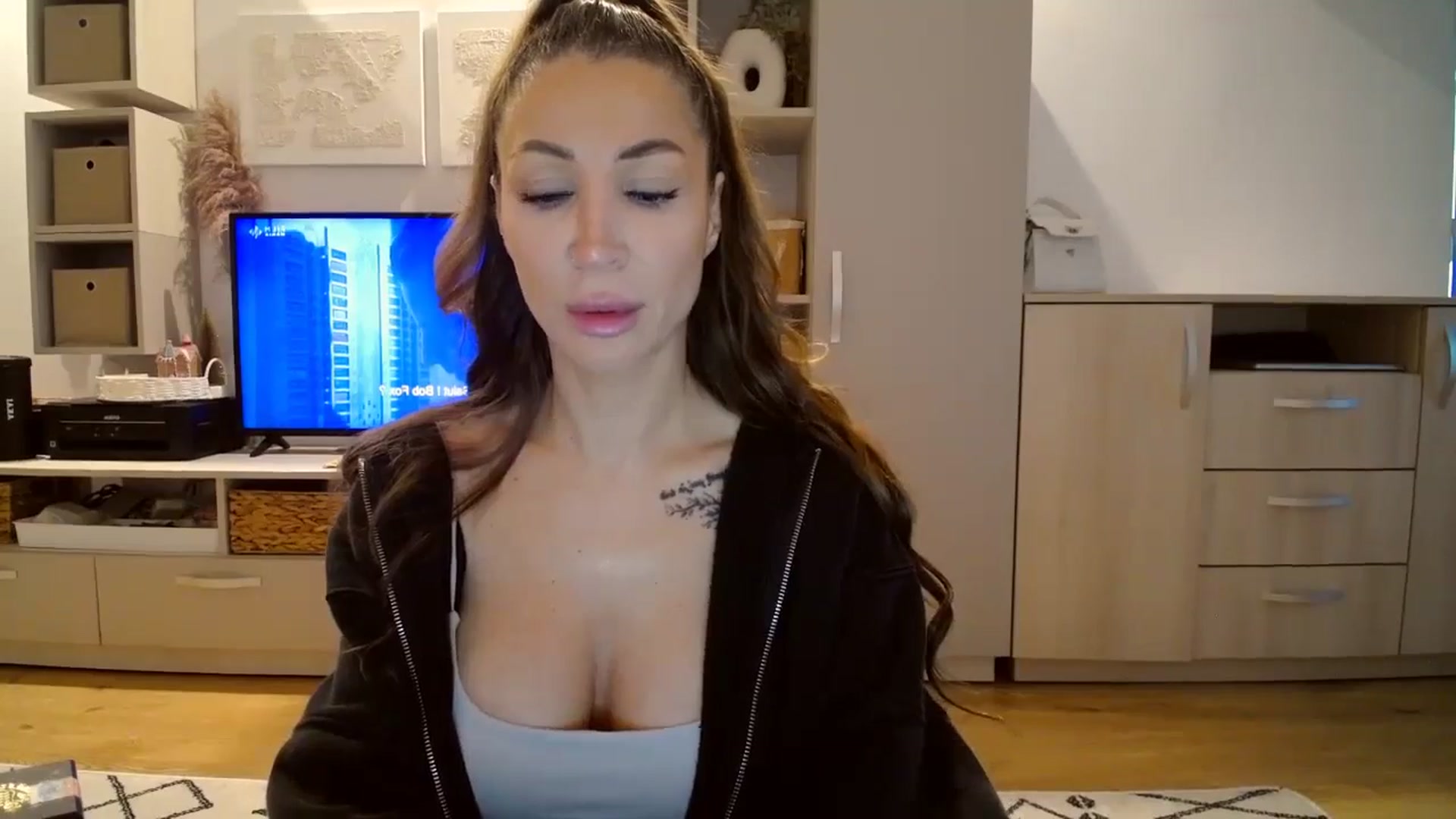 Gallery image thumbnail from Kaylicious's myfreecams stream on, 11/29/2025, 13:24 image 2 of 20