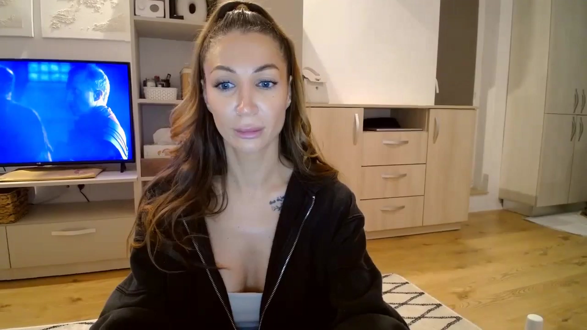 Gallery image thumbnail from Kaylicious's myfreecams stream on, 11/29/2025, 14:49 image 18 of 20