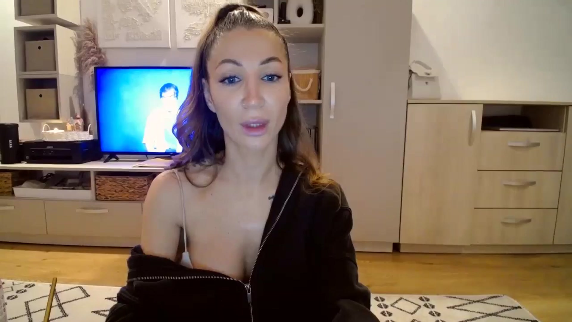 Gallery image thumbnail from Kaylicious's myfreecams stream on, 11/29/2025, 14:49 image 8 of 20