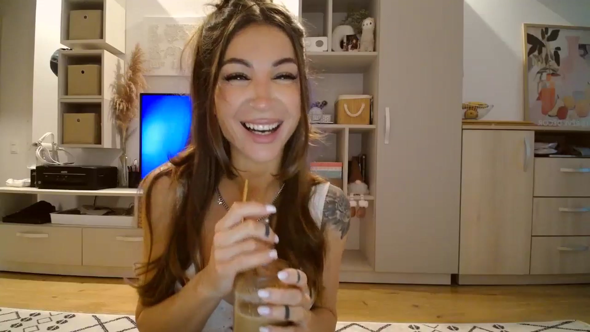 Gallery image thumbnail from Kaylicious's myfreecams stream on, 01/31/2026, 13:11 image 16 of 20