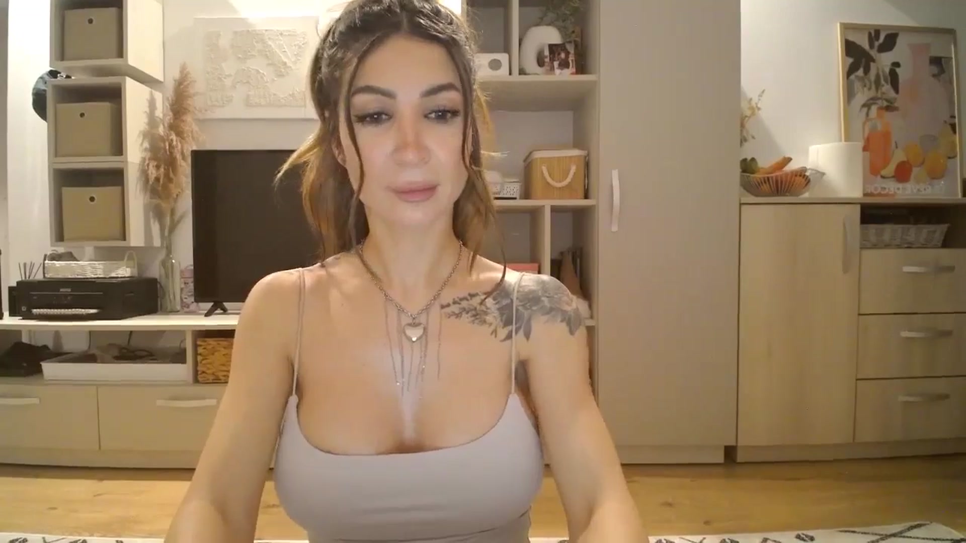 Gallery image thumbnail from Kaylicious's myfreecams stream on, 02/21/2026, 19:07 image 14 of 20