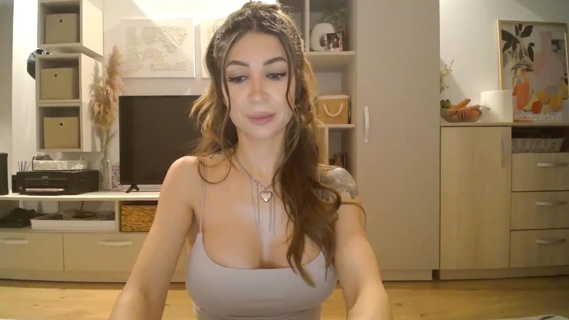 Gallery image thumbnail from Kaylicious's myfreecams stream on, 02/21/2026, 19:07 image 9 of 20