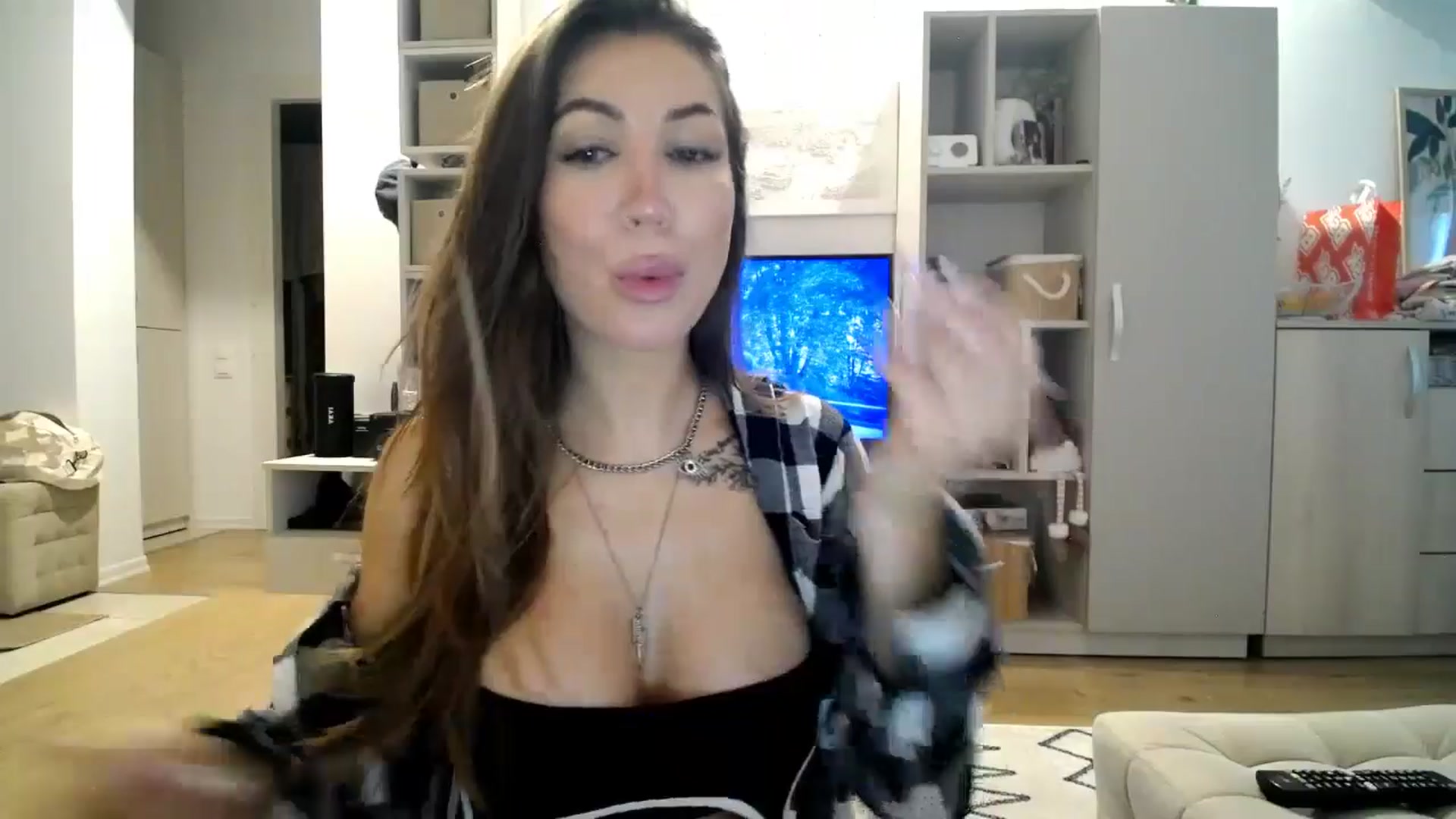 Gallery image thumbnail from Kaylicious's myfreecams stream on, 03/24/2026, 11:23 image 8 of 20