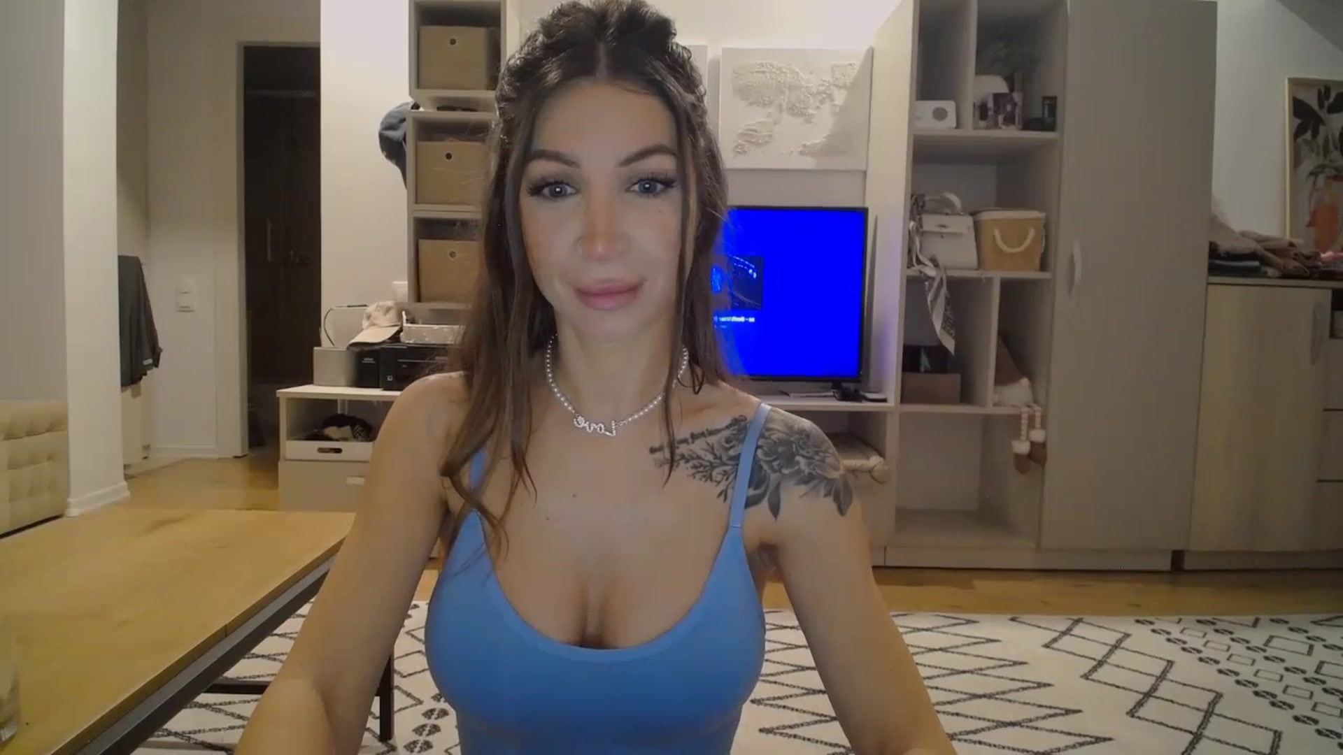 Gallery image thumbnail from Kaylicious's myfreecams stream on, 05/09/2026, 18:50 image 18 of 20