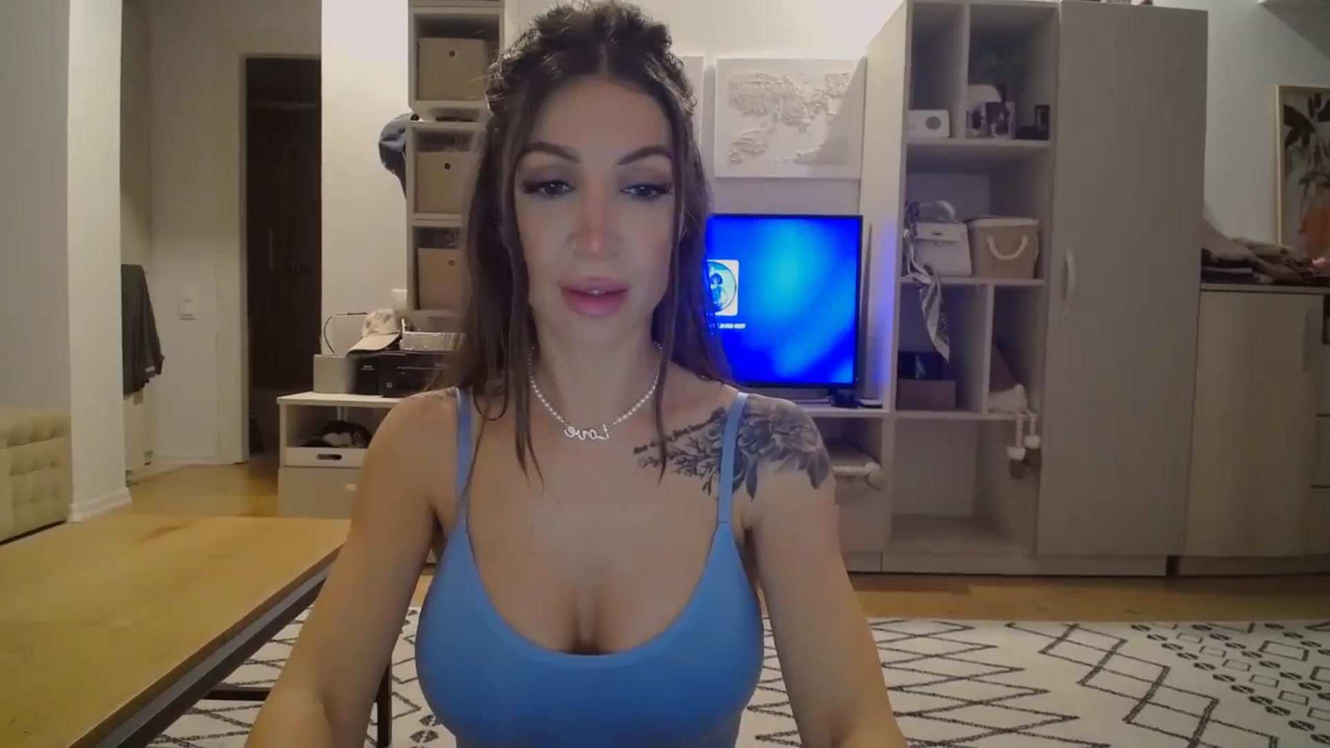 Gallery image thumbnail from Kaylicious's myfreecams stream on, 05/09/2026, 18:50 image 8 of 20