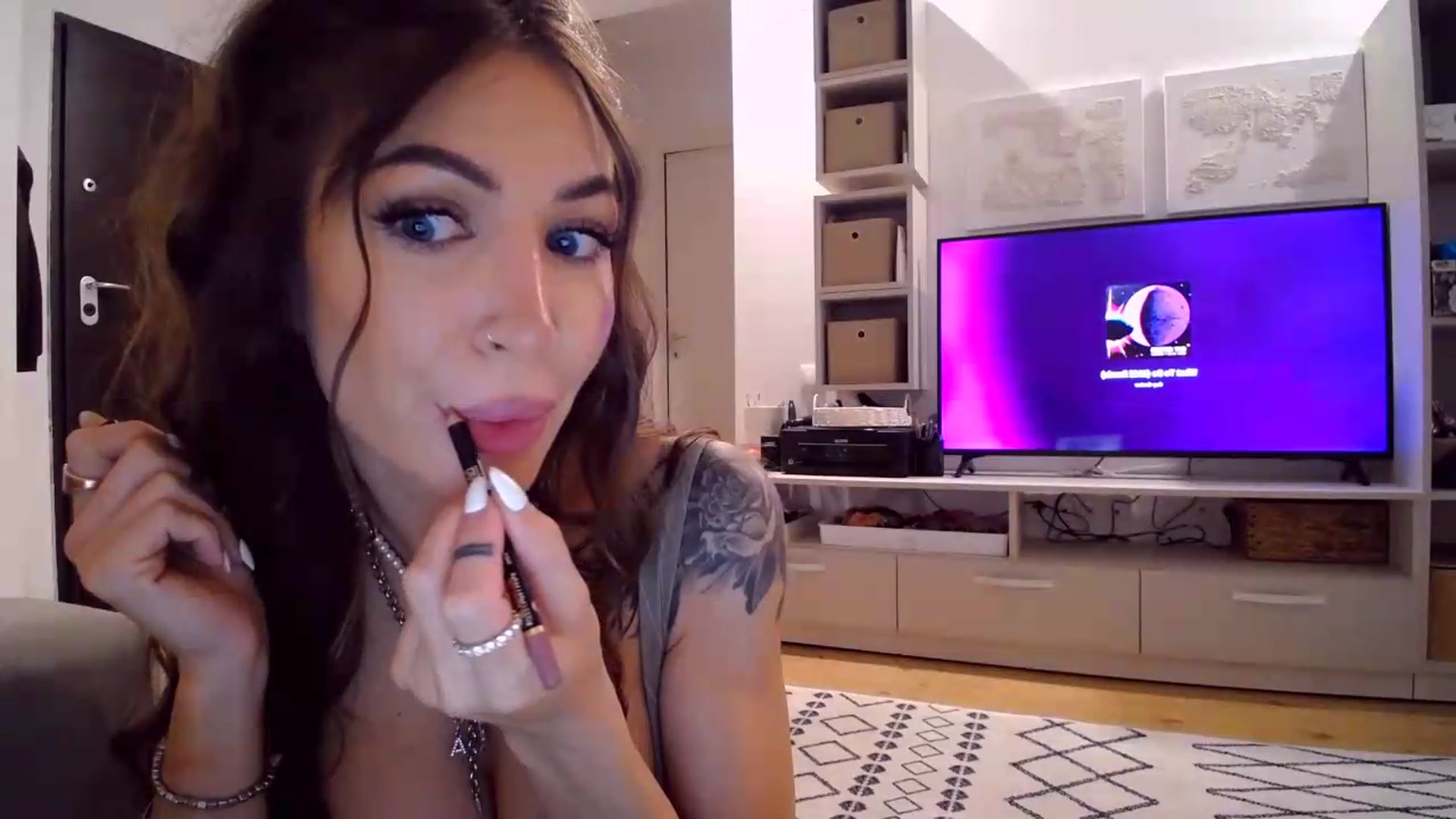 Gallery image thumbnail from Kaylicious's myfreecams stream on, 08/01/2026, 17:32 image 2 of 20