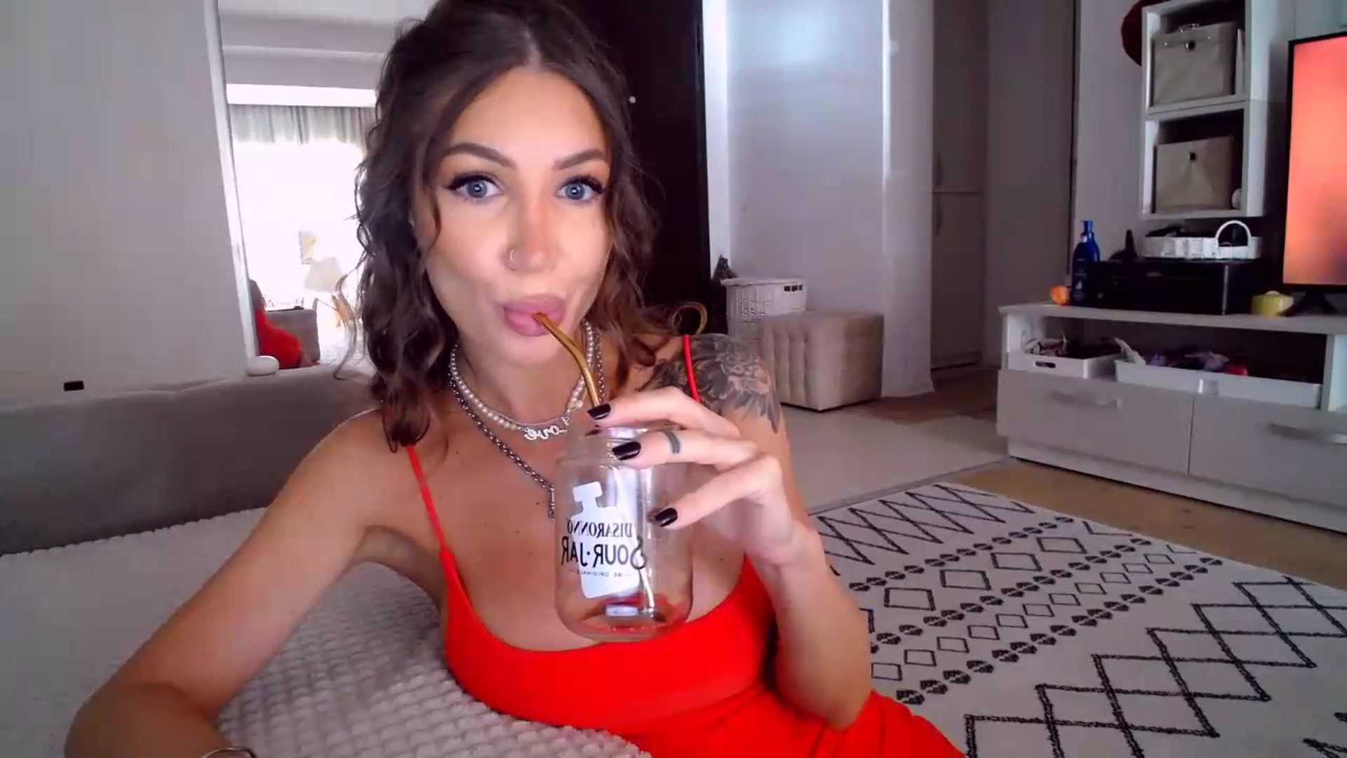 Gallery image thumbnail from Kaylicious's myfreecams stream on, 08/29/2026, 15:25 image 19 of 20