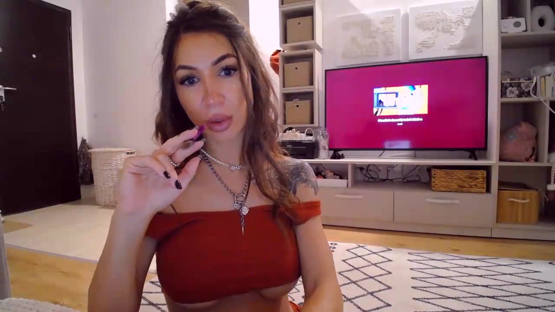 Gallery image thumbnail from Kaylicious's myfreecams stream on, 09/06/2026, 21:04 image 3 of 20