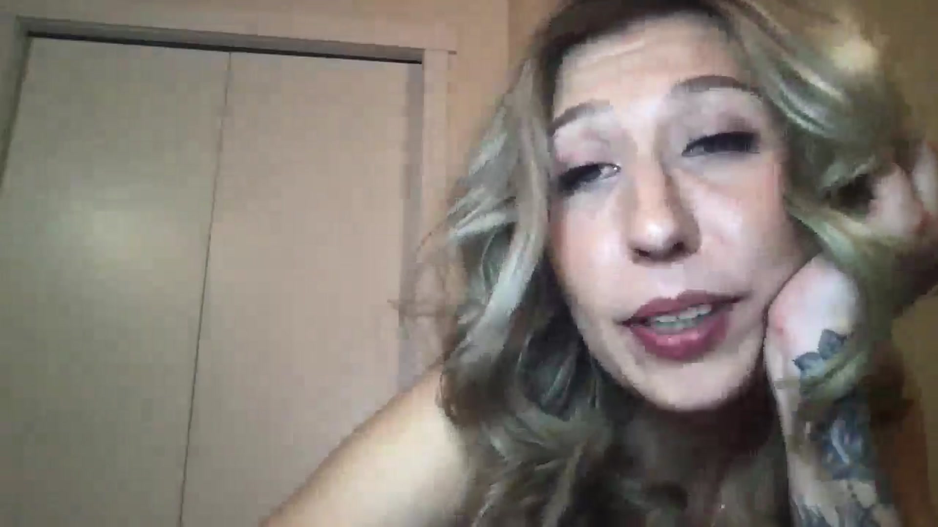 Gallery image thumbnail from Kaylie_Mae1's myfreecams stream on, 03/07/2026, 11:01 image 9 of 20