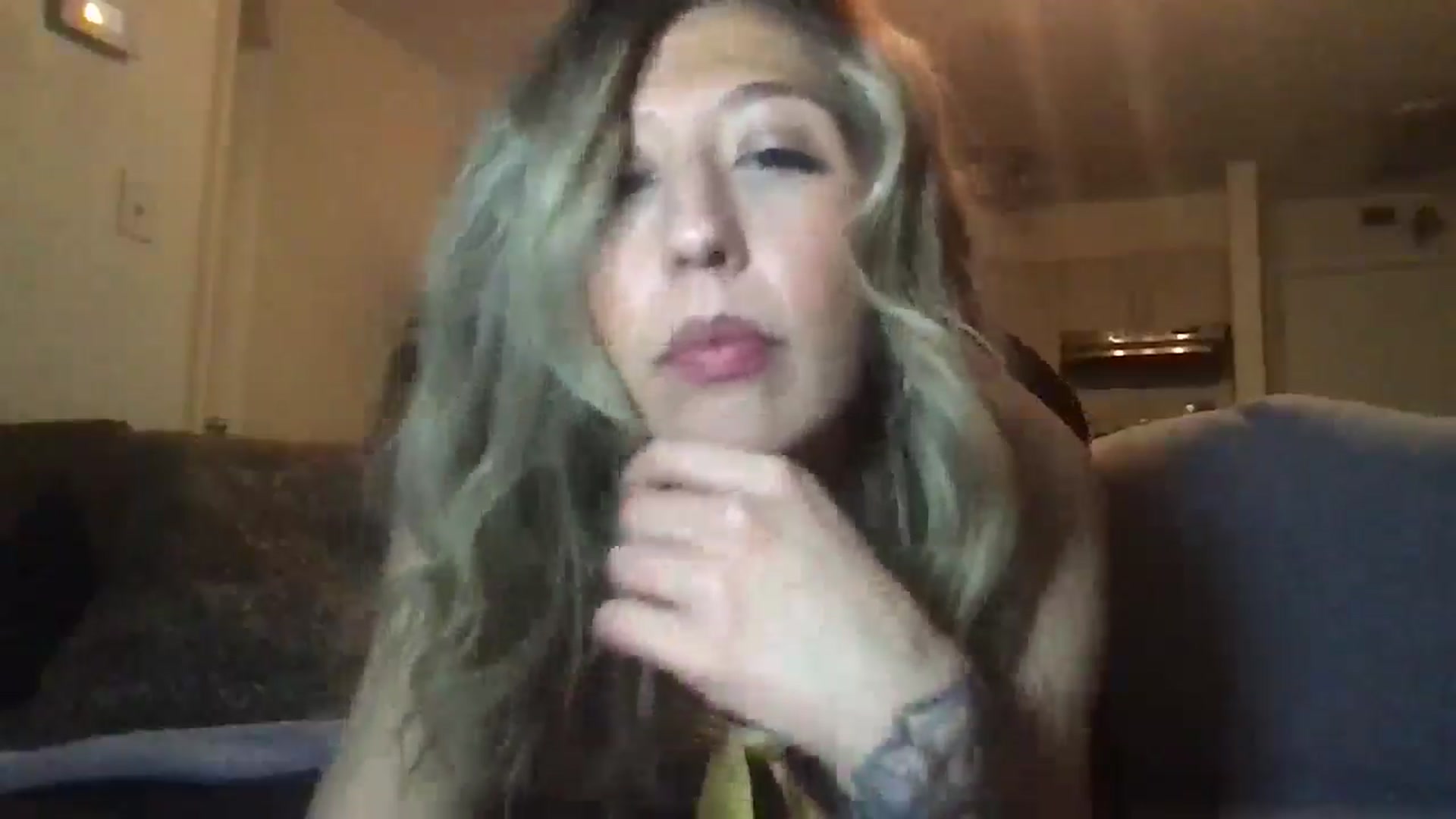 Gallery image thumbnail from Kaylie_Mae1's myfreecams stream on, 04/01/2026, 11:17 image 20 of 20