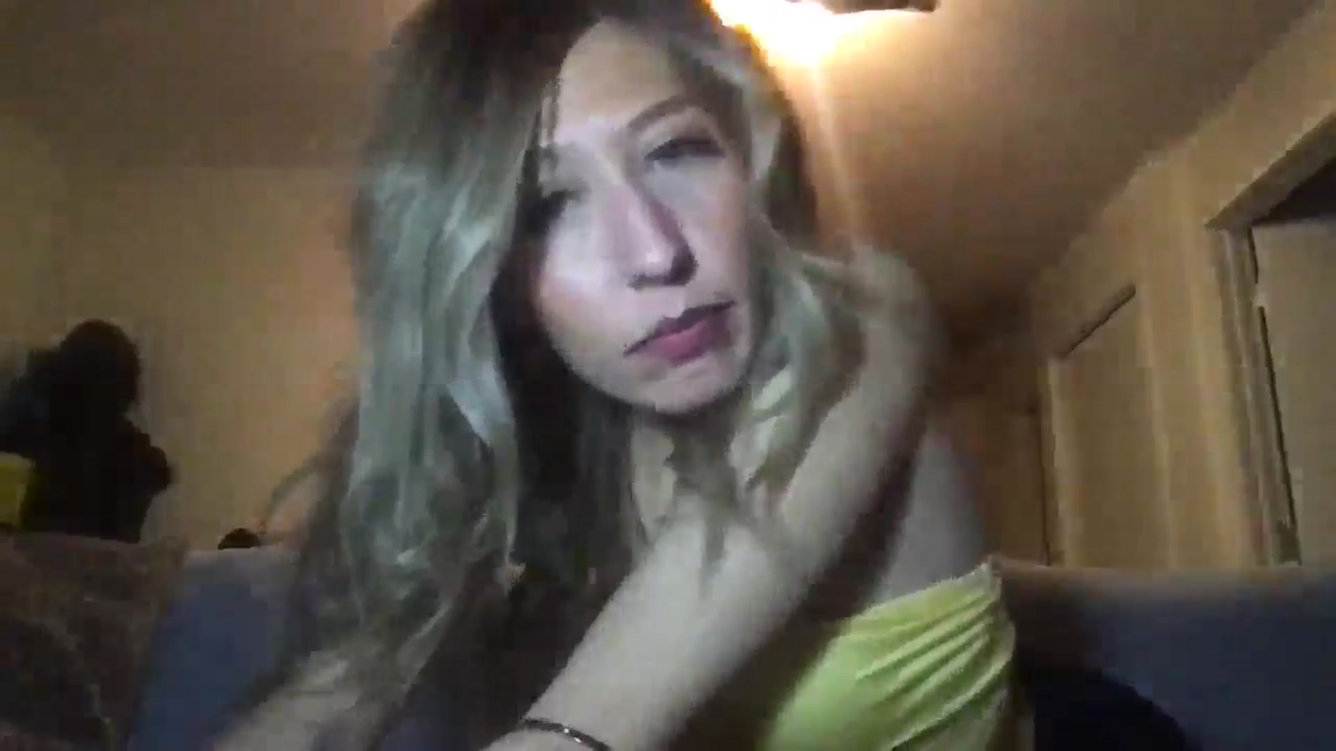 Gallery image thumbnail from Kaylie_Mae1's myfreecams stream on, 04/01/2026, 12:14 image 11 of 20