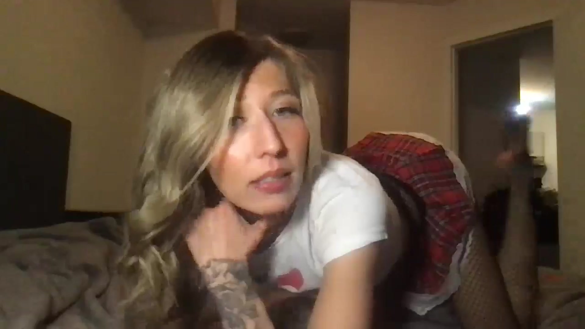 Gallery image thumbnail from Kaylie_Mae1's myfreecams stream on, 04/03/2026, 11:31 image 2 of 20