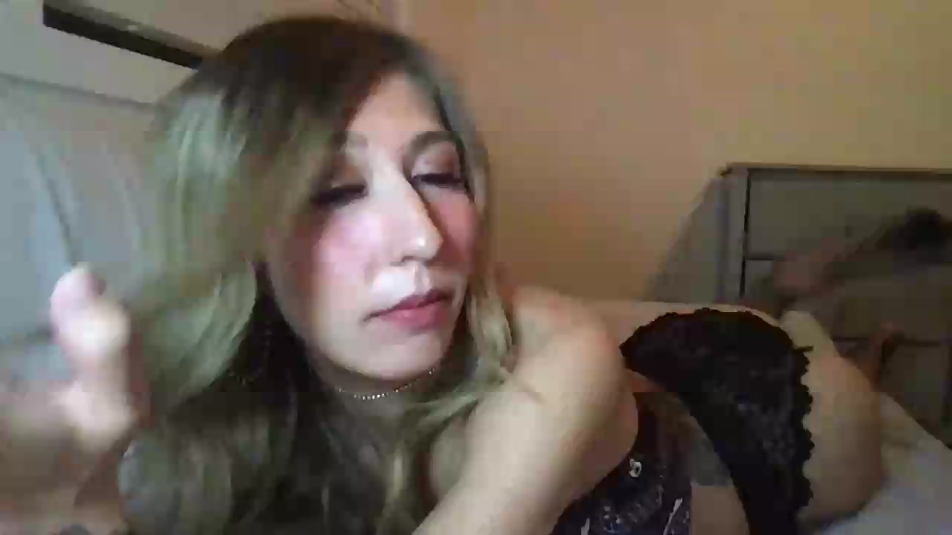 Gallery image thumbnail from Kaylie_Mae1's myfreecams stream on, 05/24/2026, 08:01 image 7 of 20