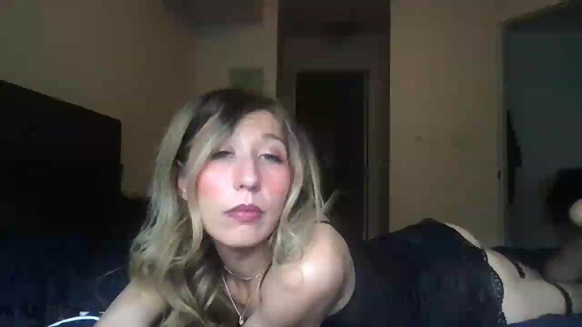 Gallery image thumbnail from Kaylie_Mae1's myfreecams stream on, 05/30/2026, 14:41 image 16 of 20