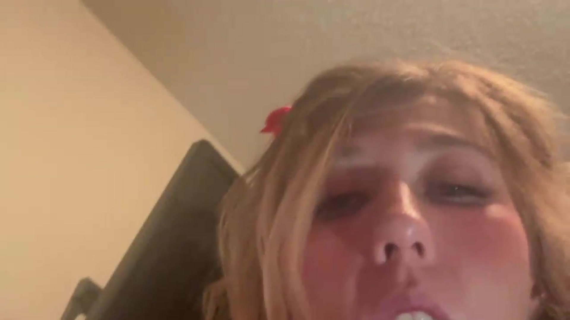 Gallery image thumbnail from Kaylie_Mae1's myfreecams stream on, 05/31/2026, 08:34 image 3 of 20