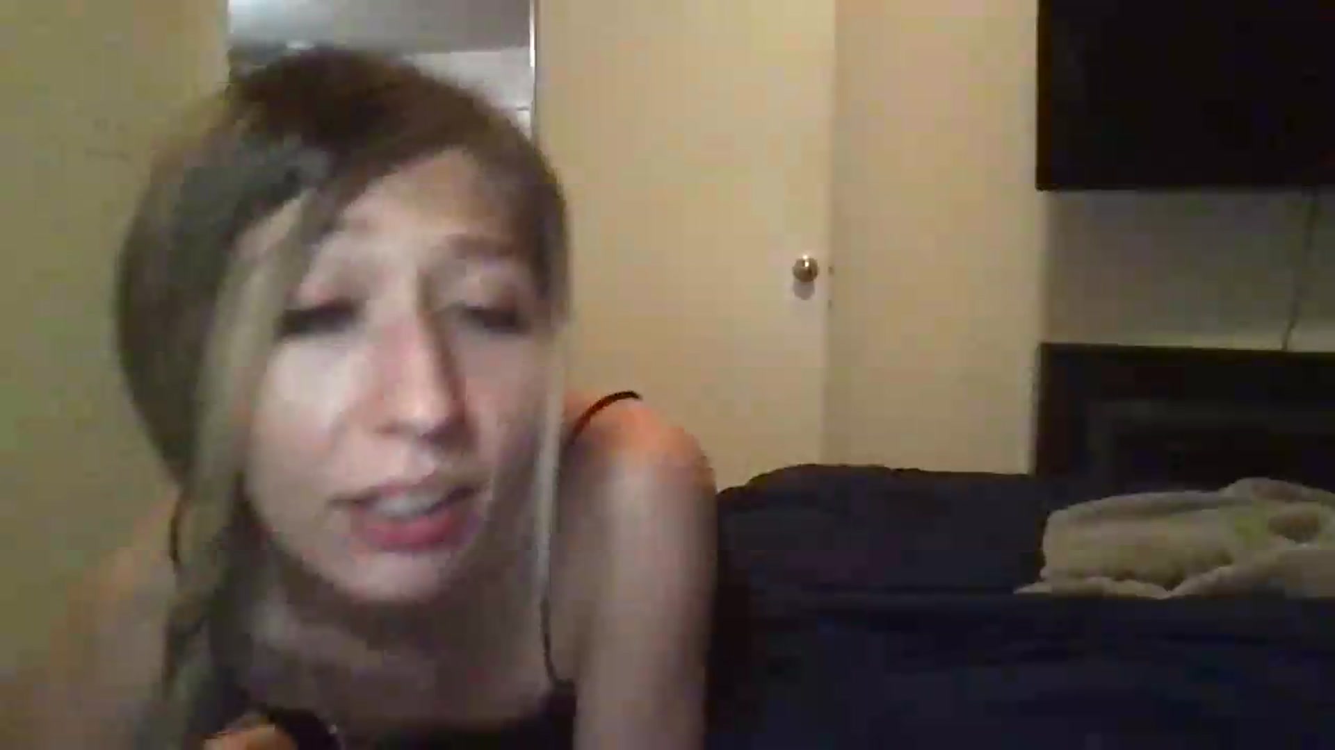 Gallery image thumbnail from Kaylie_Mae1's myfreecams stream on, 05/31/2026, 11:53 image 3 of 20