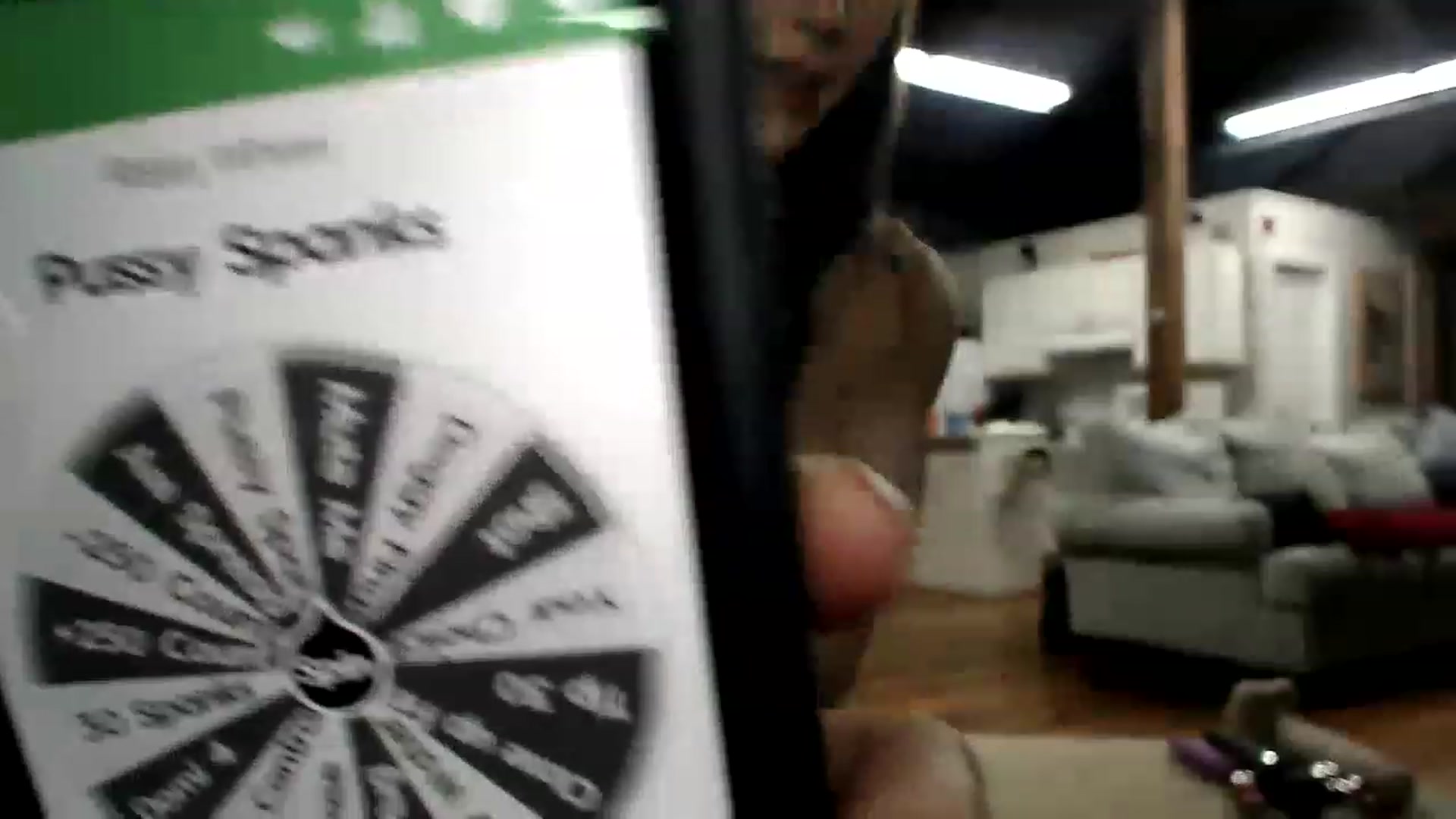 Gallery image thumbnail from Kayros780's myfreecams stream on, 11/19/2022, 07:18 image 16 of 20