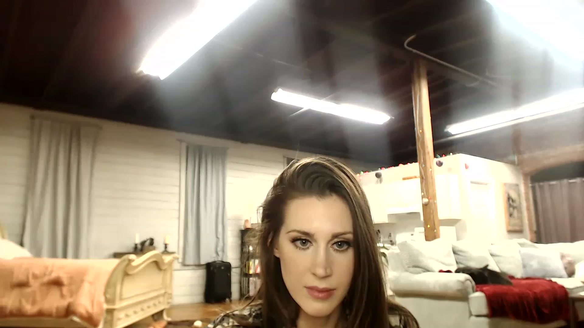 Gallery image thumbnail from Kayros780's myfreecams stream on, 11/23/2022, 07:51 image 9 of 20