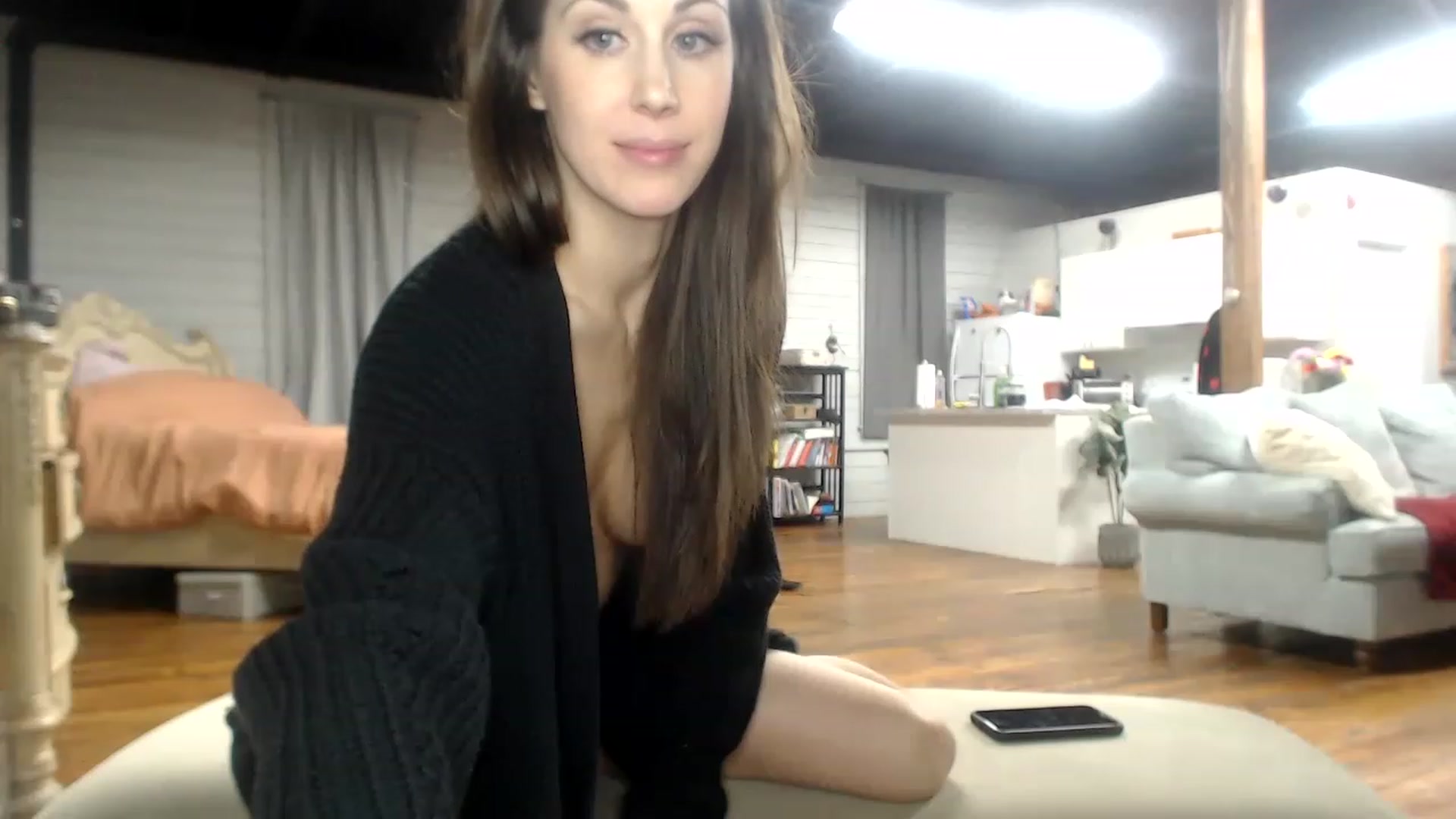 Gallery image thumbnail from Kayros780's myfreecams stream on, 02/13/2023, 12:24 image 3 of 20