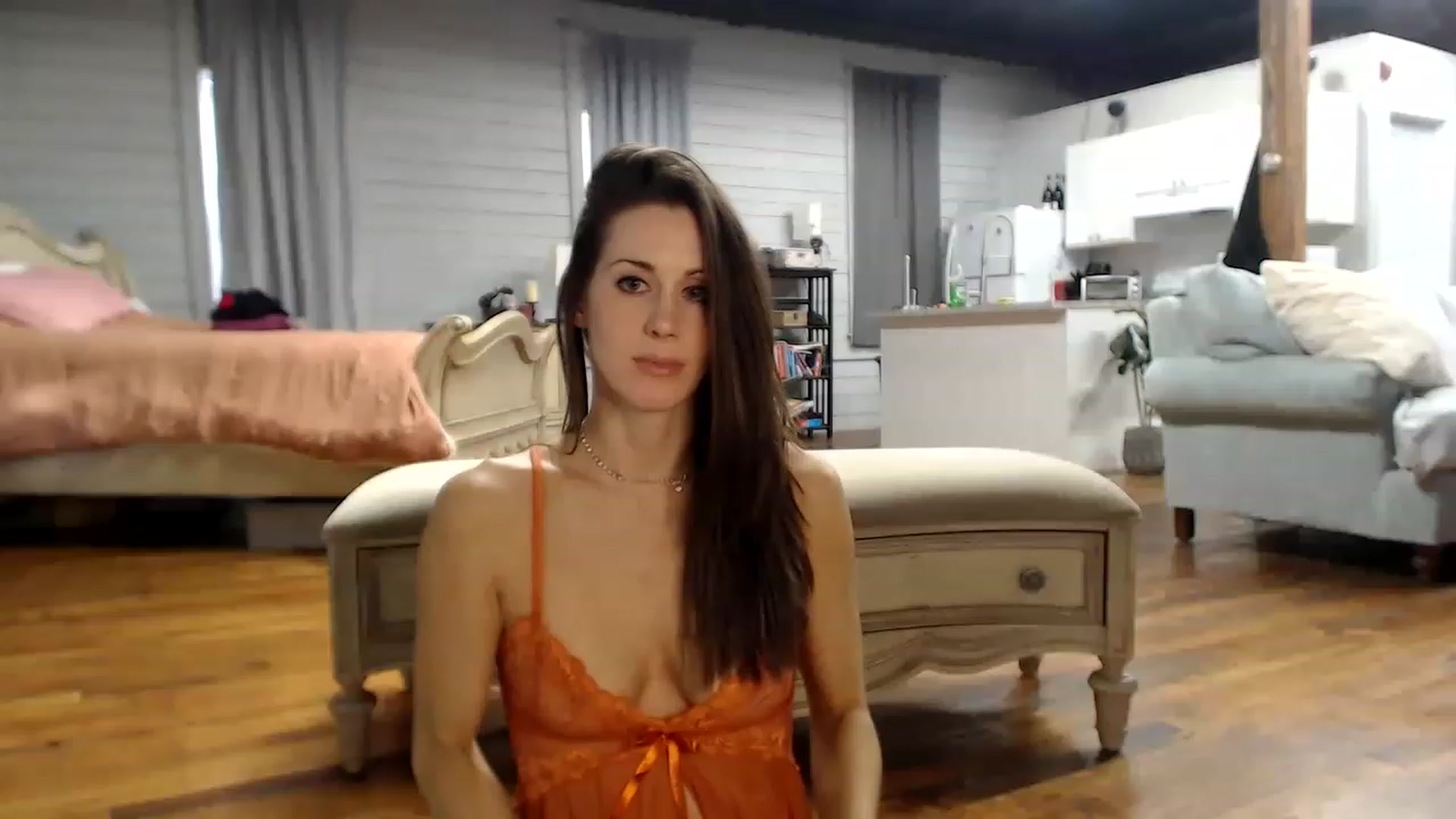 Gallery image thumbnail from Kayros780's myfreecams stream on, 04/02/2023, 12:23 image 12 of 20