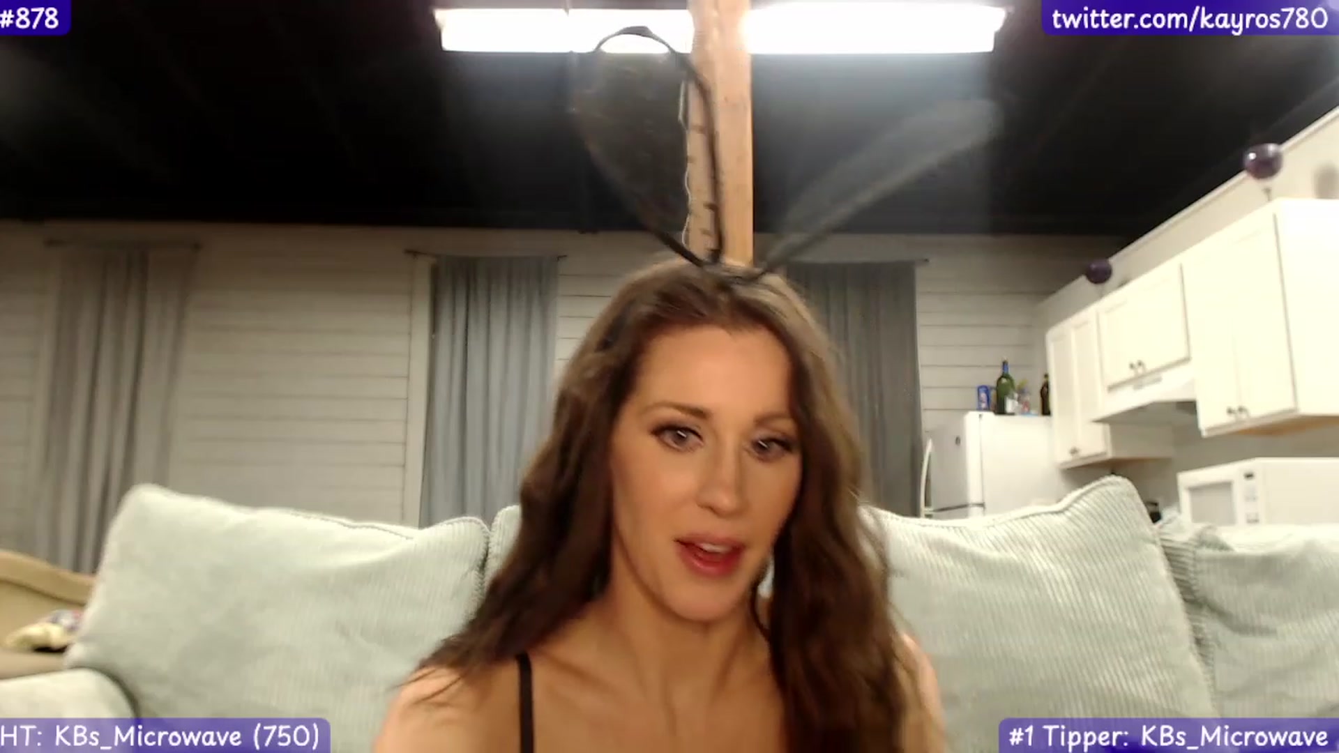 Gallery image thumbnail from Kayros780's myfreecams stream on, 10/30/2023, 05:40 image 16 of 20