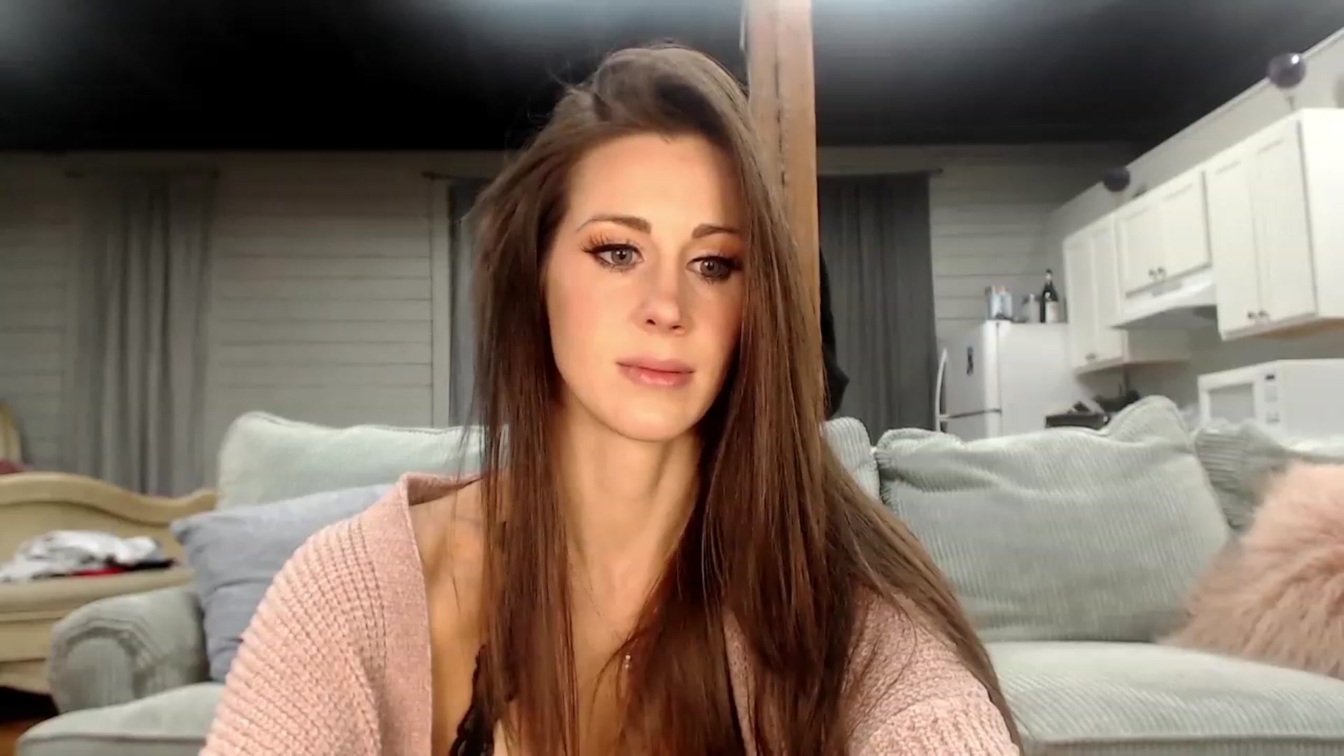 Gallery image thumbnail from Kayros780's myfreecams stream on, 01/07/2024, 08:31 image 5 of 20