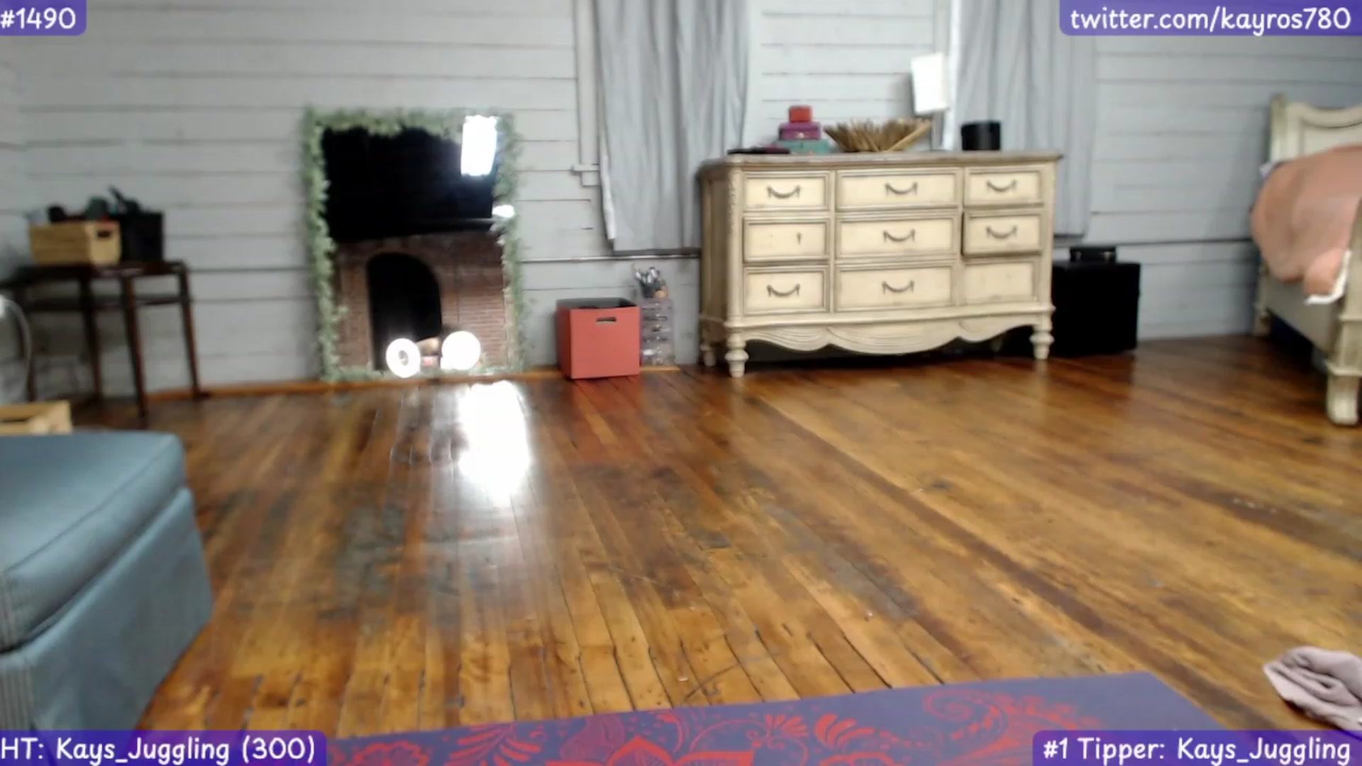Gallery image thumbnail from Kayros780's myfreecams stream on, 02/04/2024, 08:27 image 13 of 20