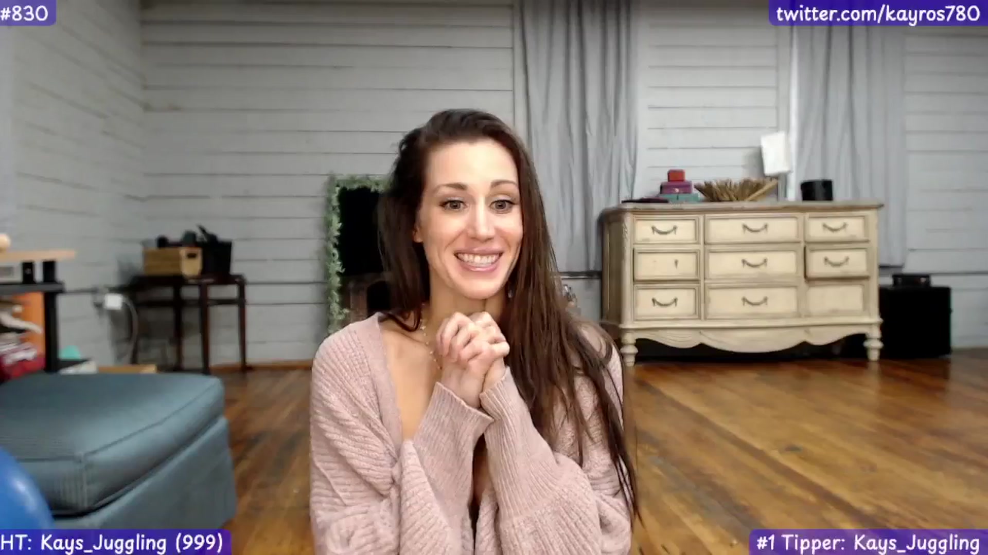 Gallery image thumbnail from Kayros780's myfreecams stream on, 02/04/2024, 10:27 image 5 of 20