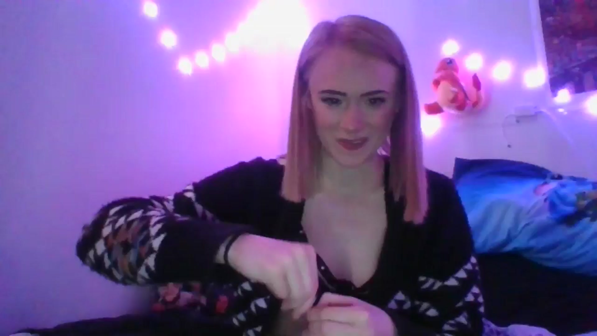 Gallery image thumbnail from Kbabbbyyy11_'s myfreecams stream on, 04/30/2024, 17:57 image 1 of 20