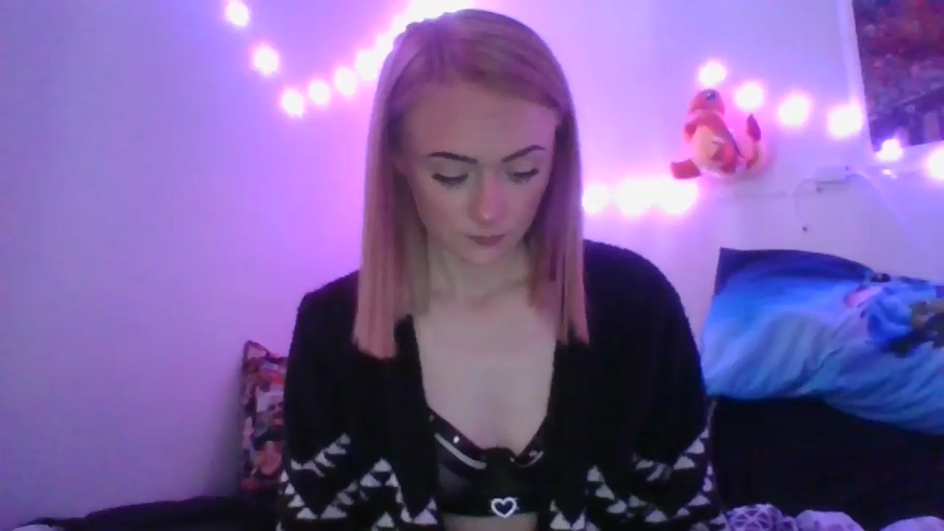 Gallery image thumbnail from Kbabbbyyy11_'s myfreecams stream on, 04/30/2024, 17:57 image 3 of 20